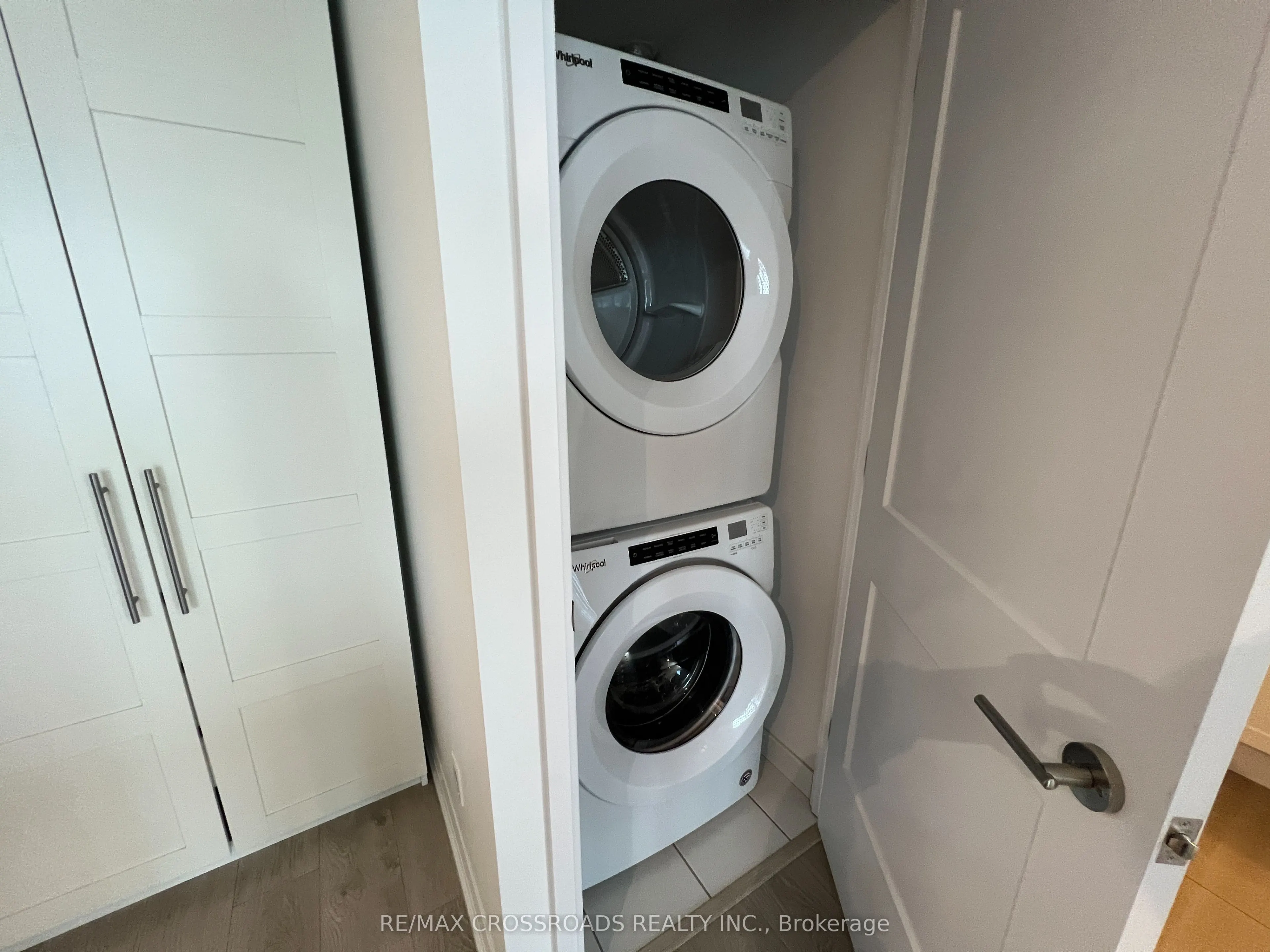 7895 Jane Street, #1110