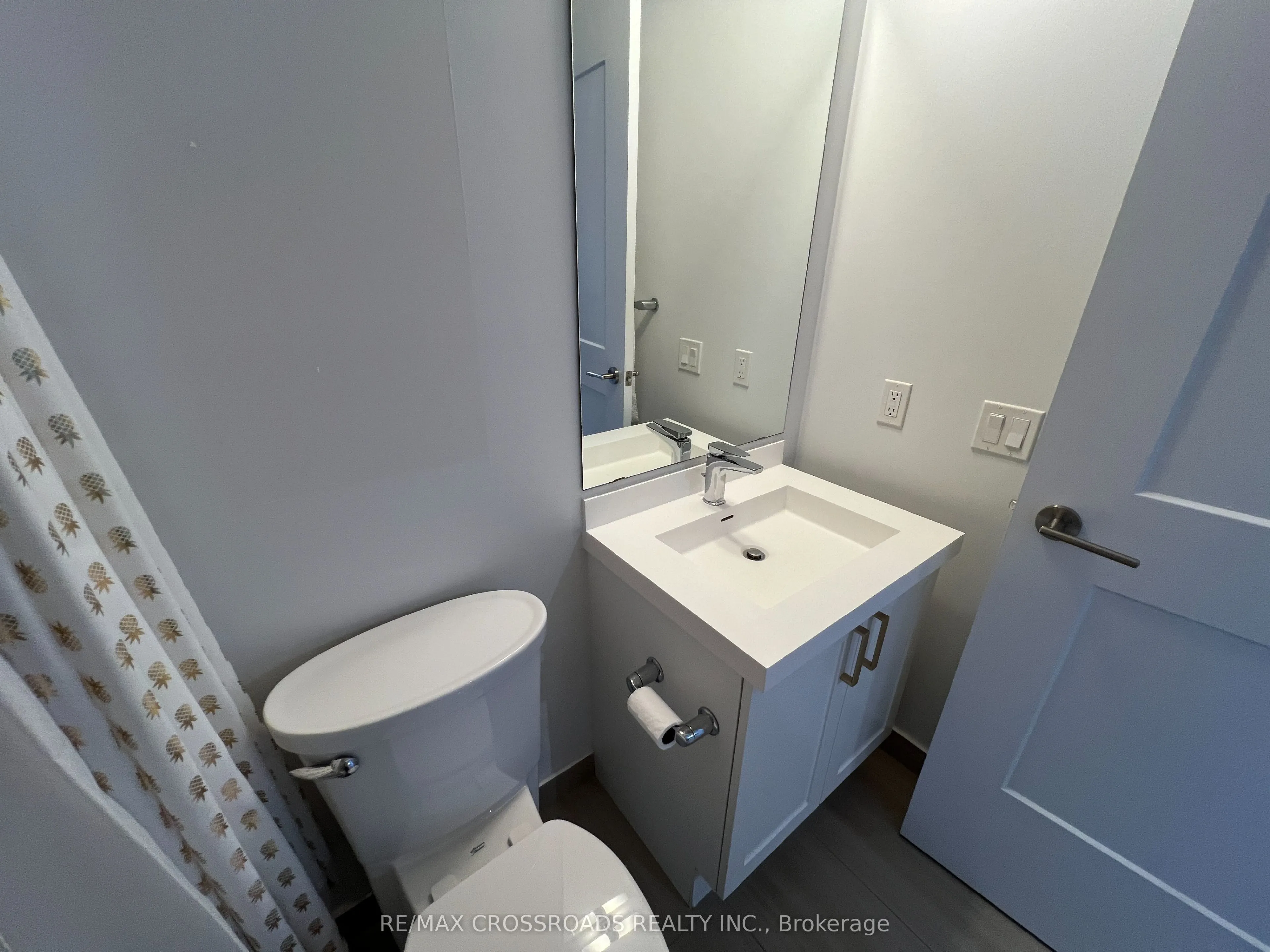 7895 Jane Street, #1110
