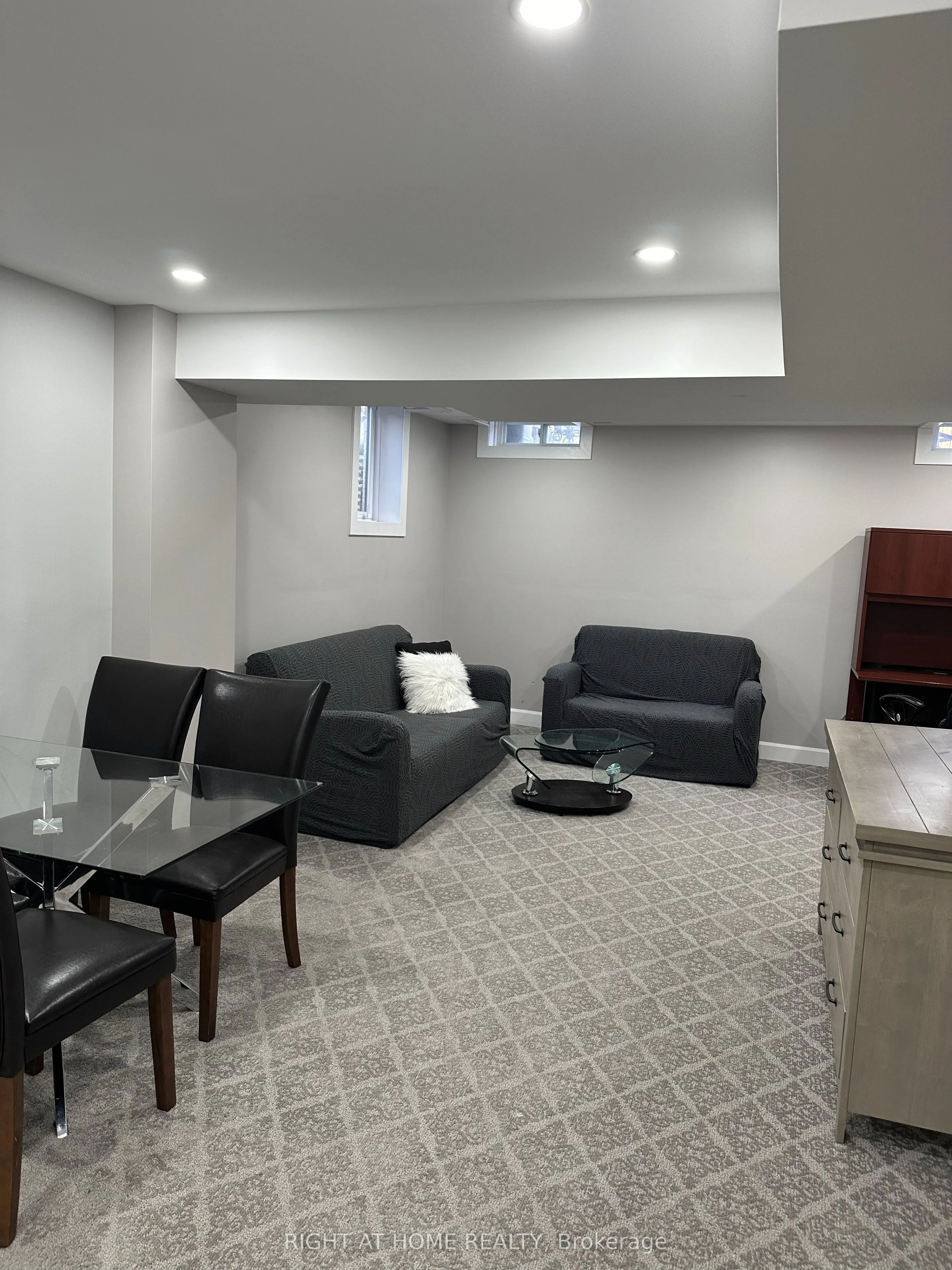 53 Burnaby Drive, #Basement