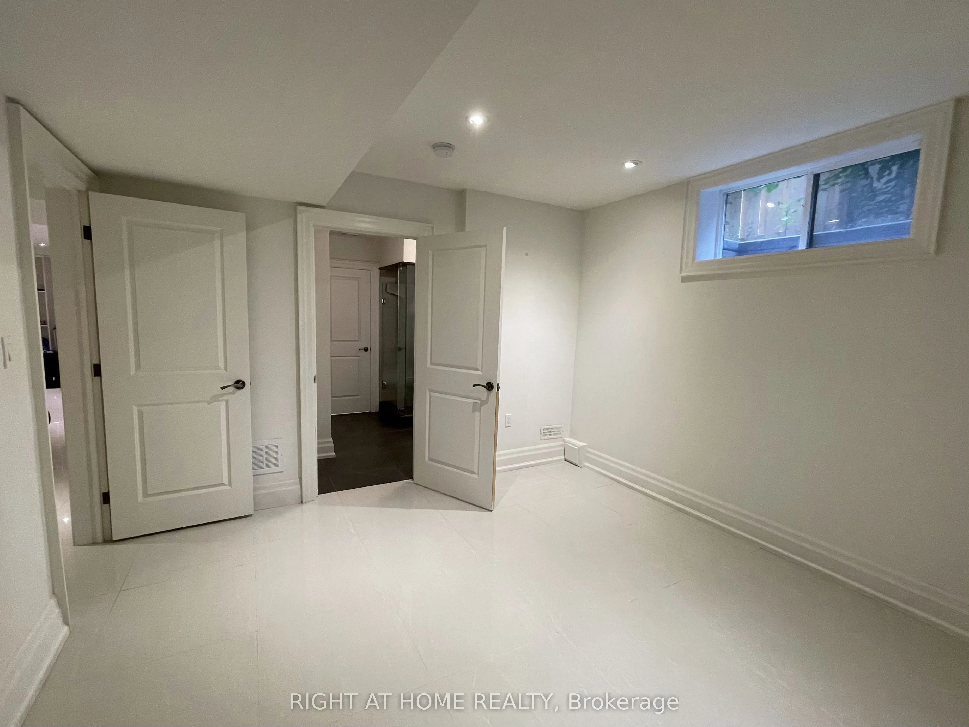 182 Sussex Avenue, #bsmt.