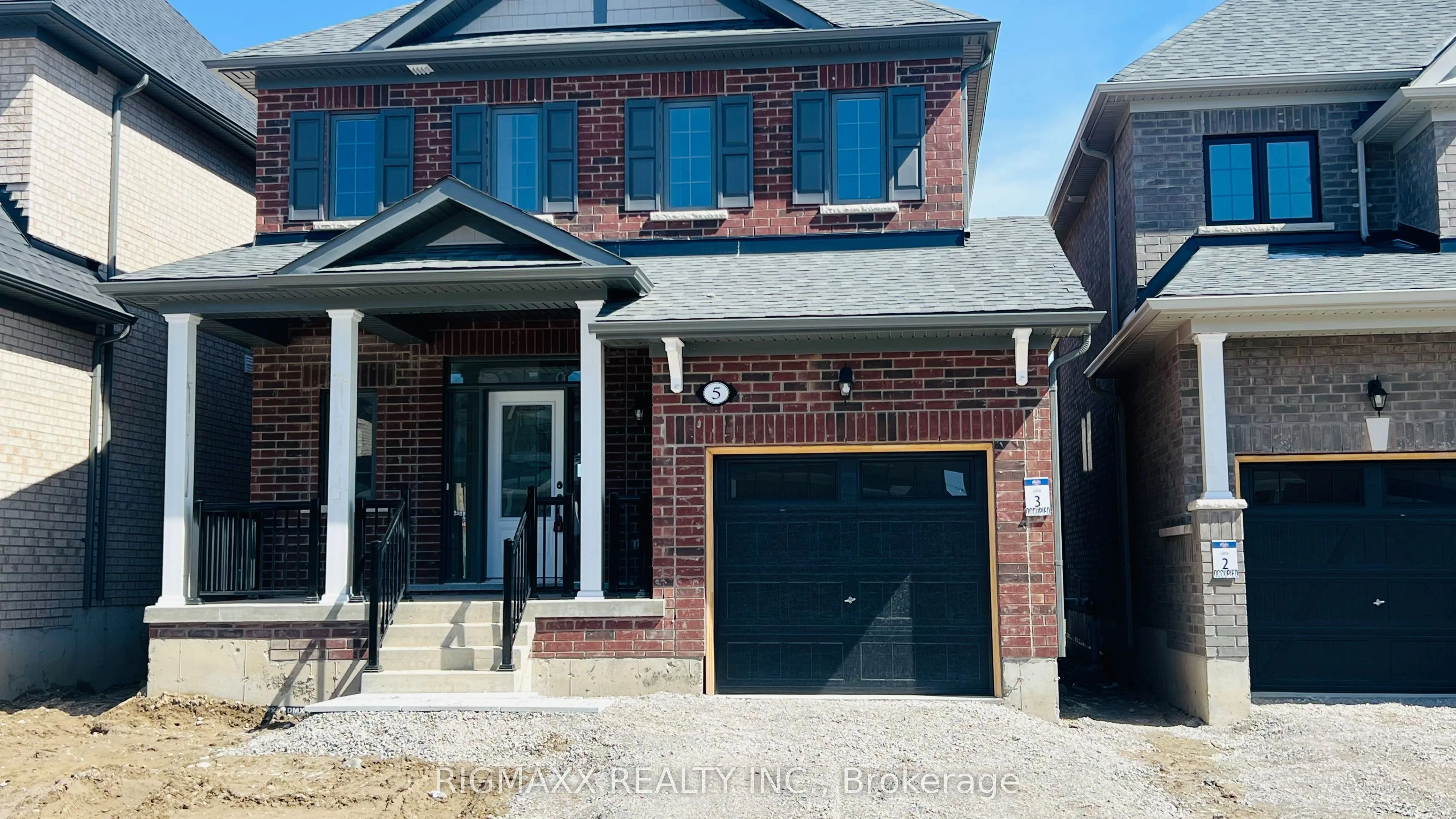 5 Lawrence D. Pridham Avenue