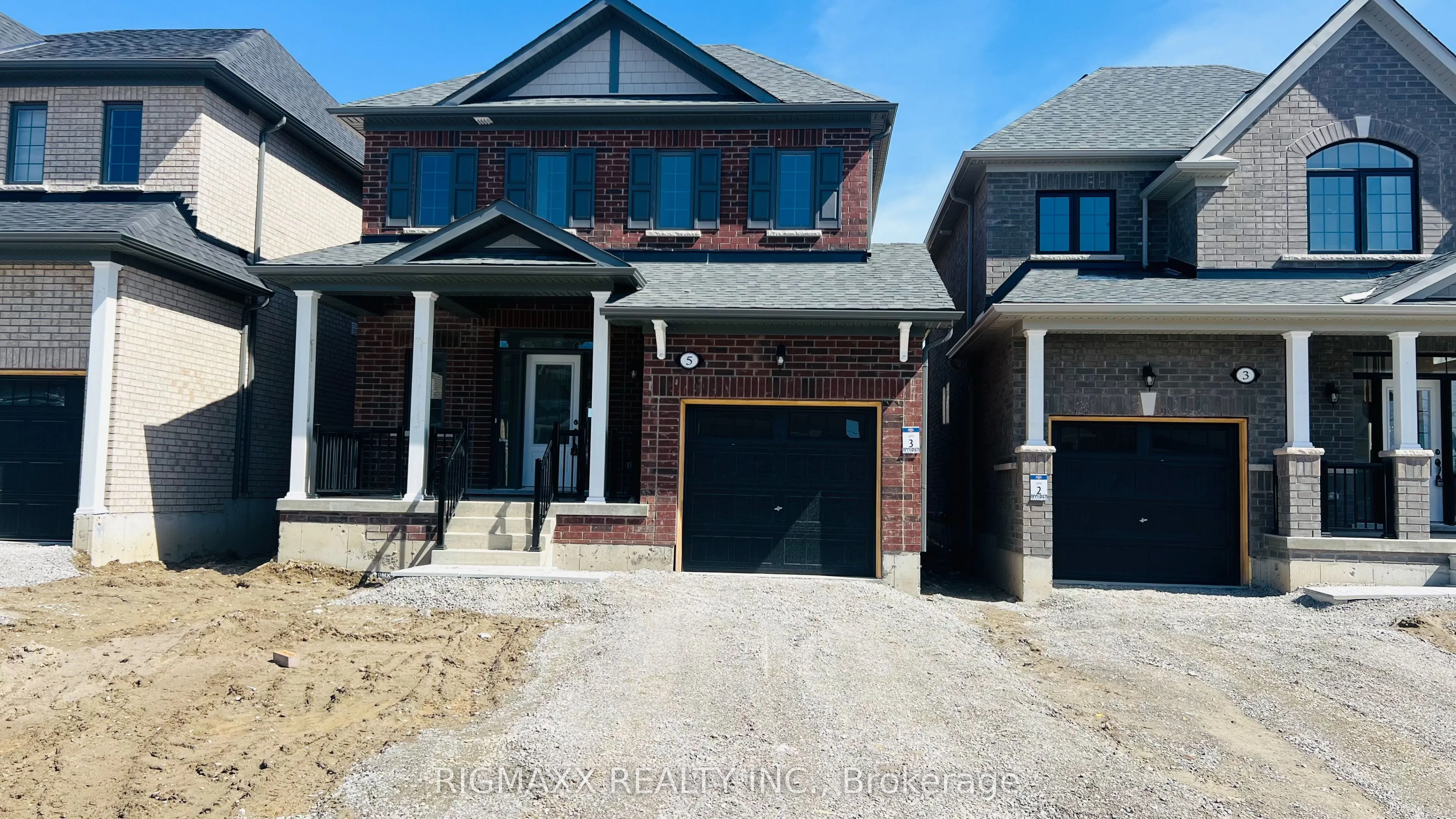 5 Lawrence D. Pridham Avenue