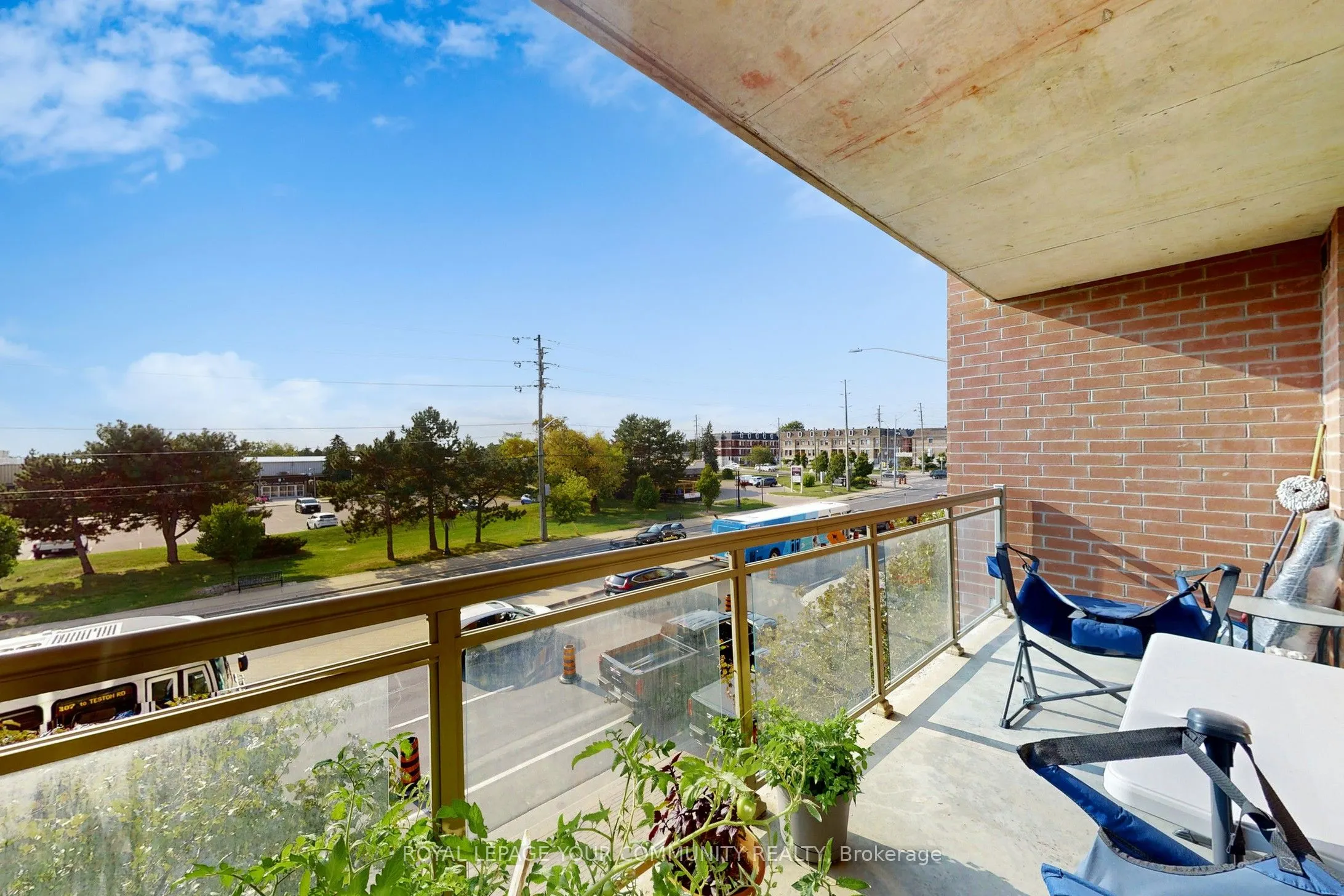 10211 Keele Street, #220
