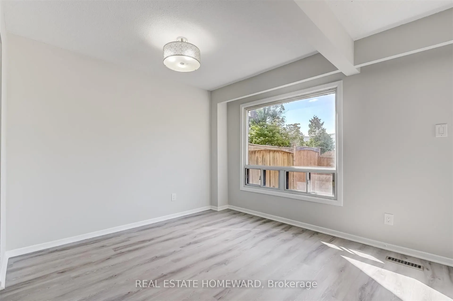 85 Baif Boulevard, #10
