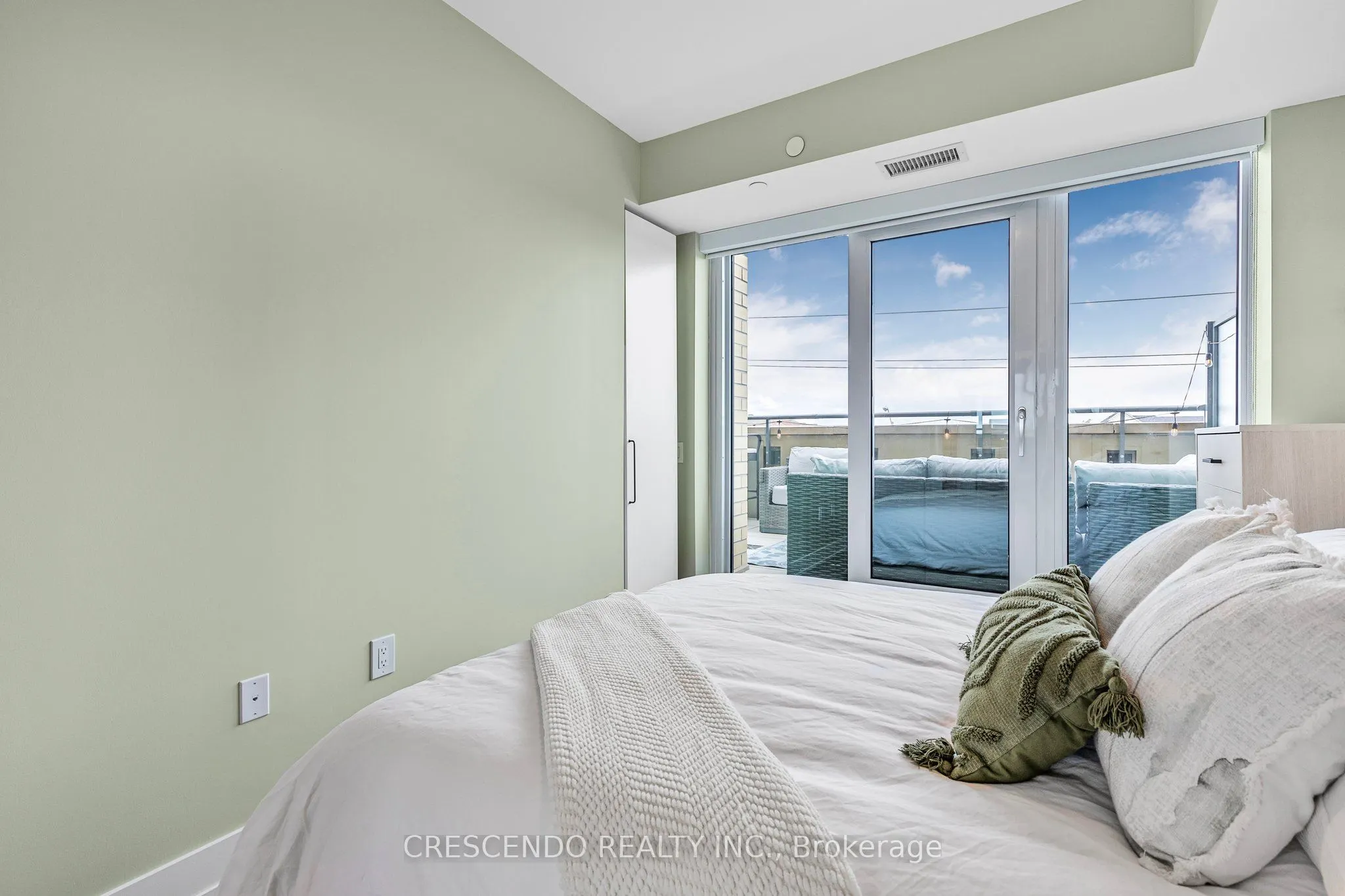 11750 Ninth Line, #327
