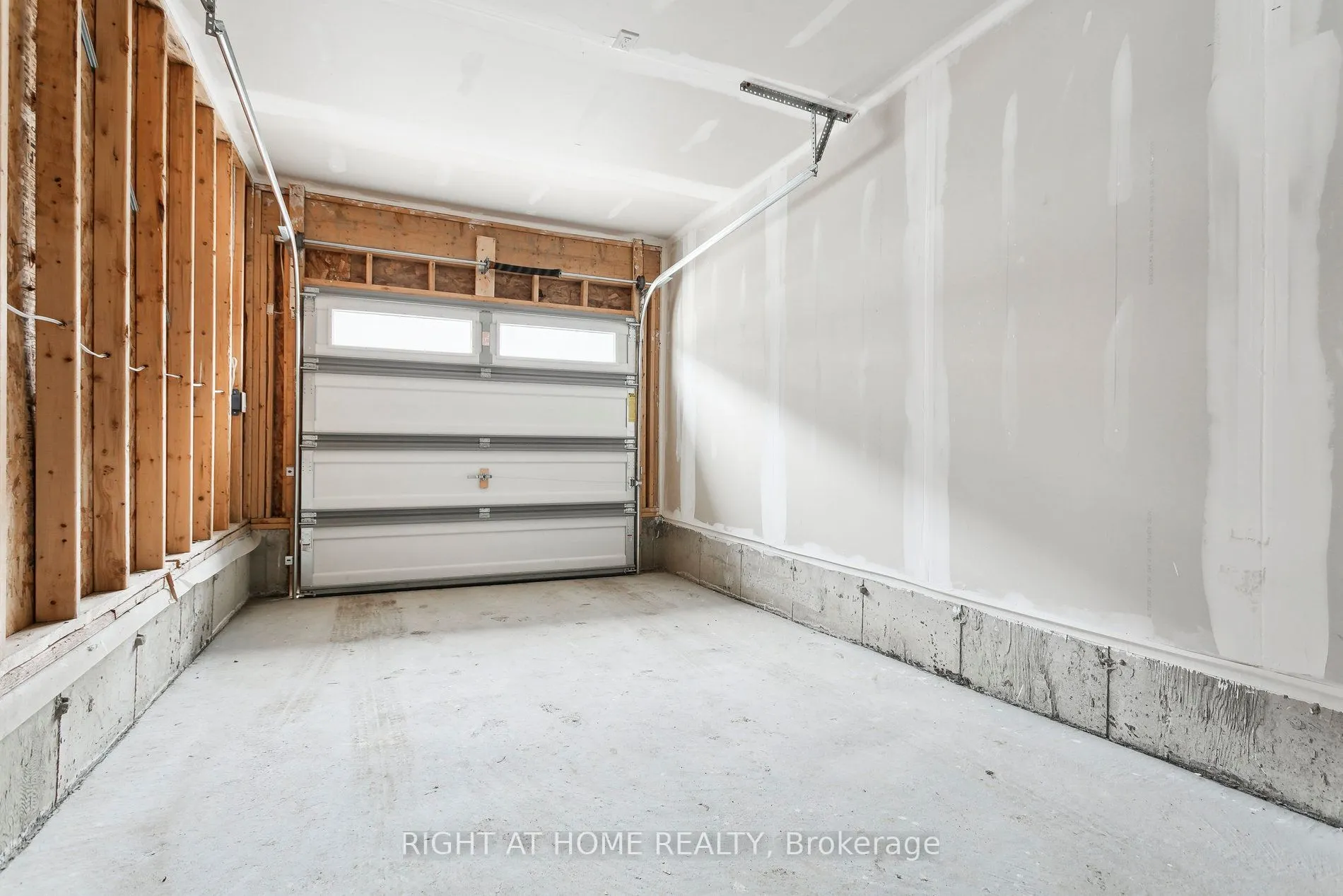 10173 Huntington Road