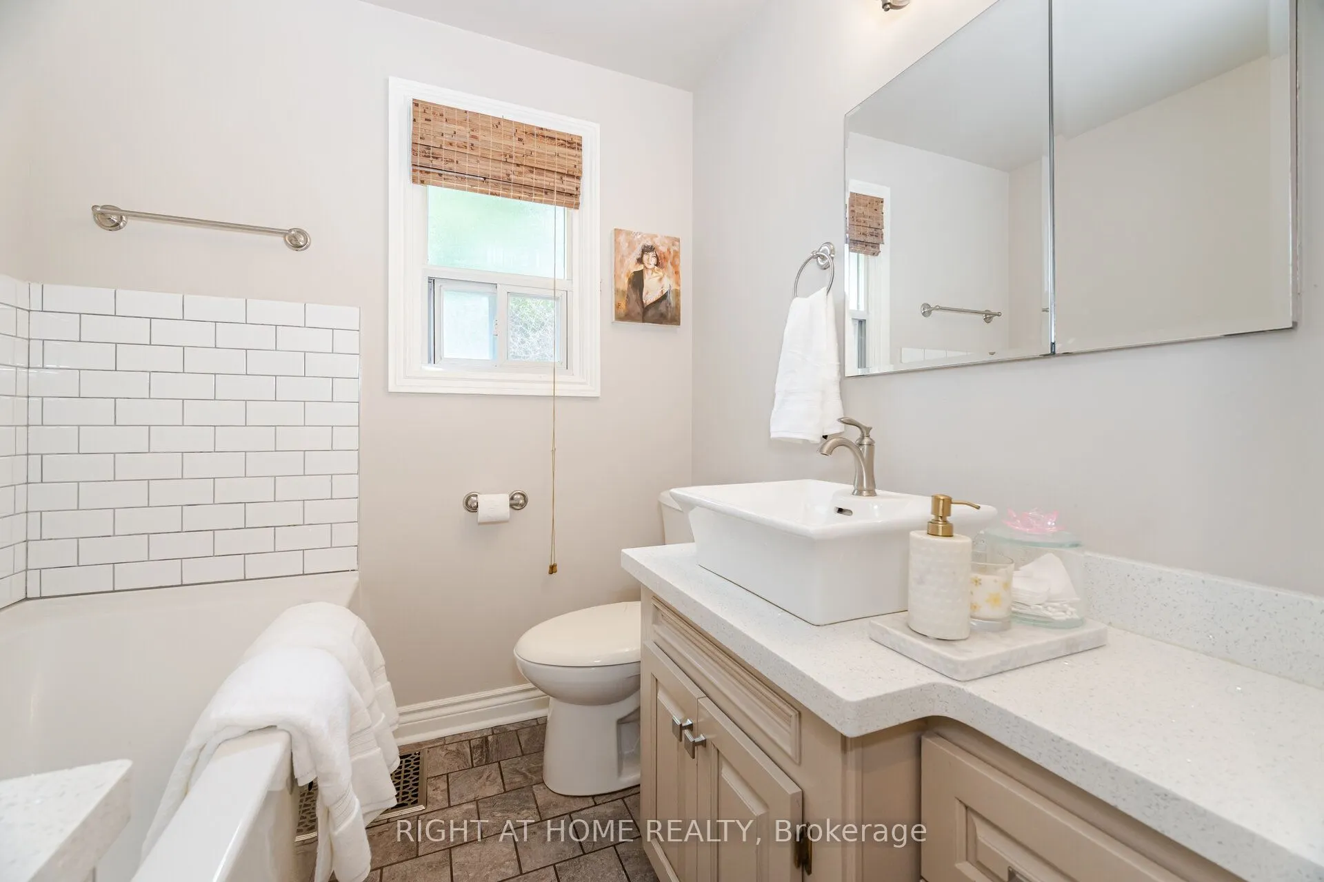 15 Kemano Road, #Main Floor