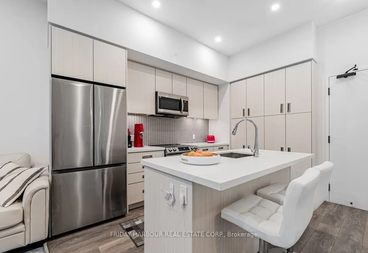 415 Sea Ray Avenue, #126