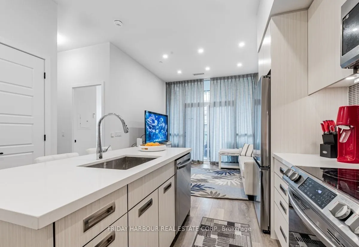 415 Sea Ray Avenue, #126