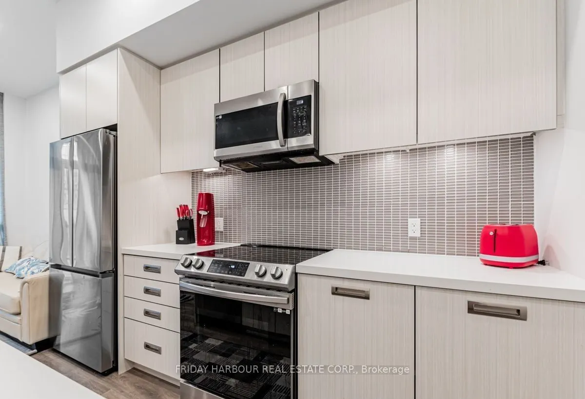 415 Sea Ray Avenue, #126