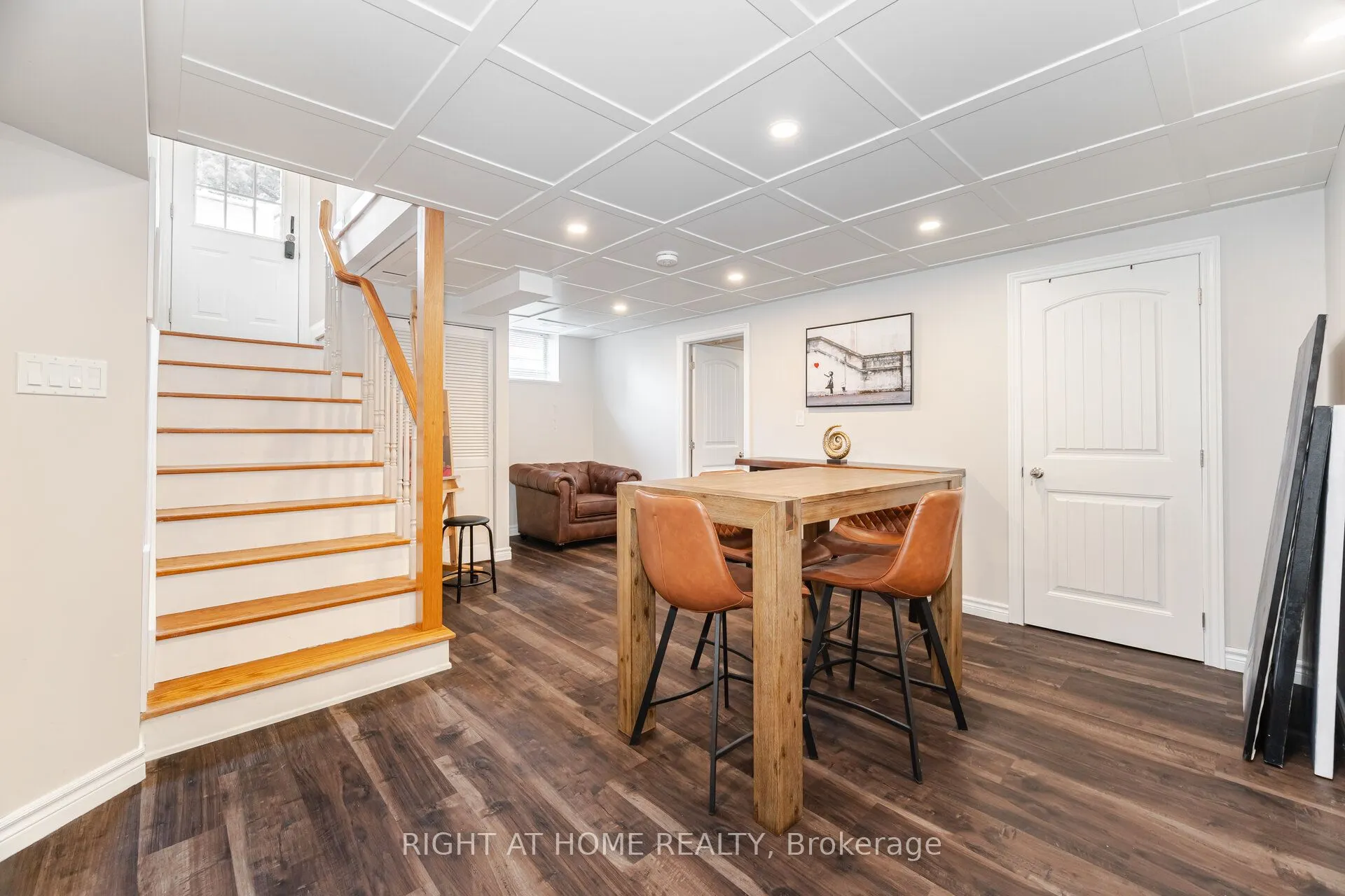 15 Kemano Road, #Lower