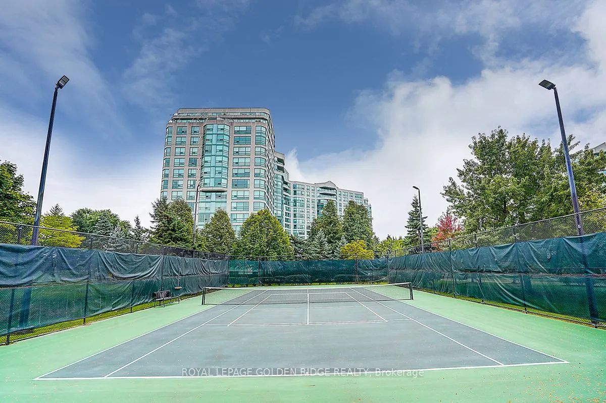 7905 Bayview Avenue, #604