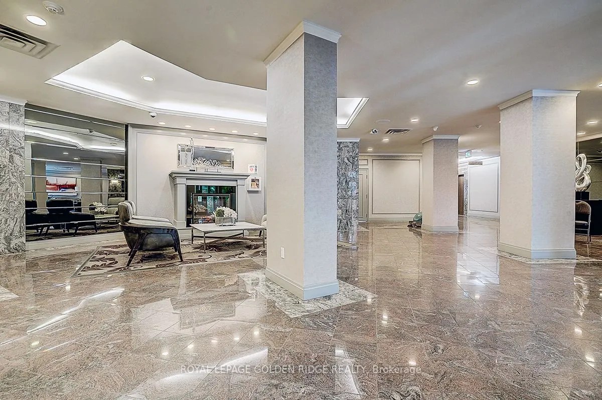 7905 Bayview Avenue, #604
