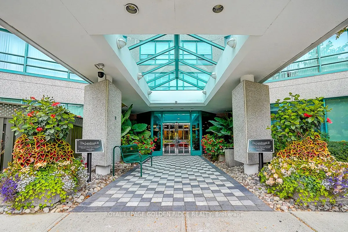 7905 Bayview Avenue, #604