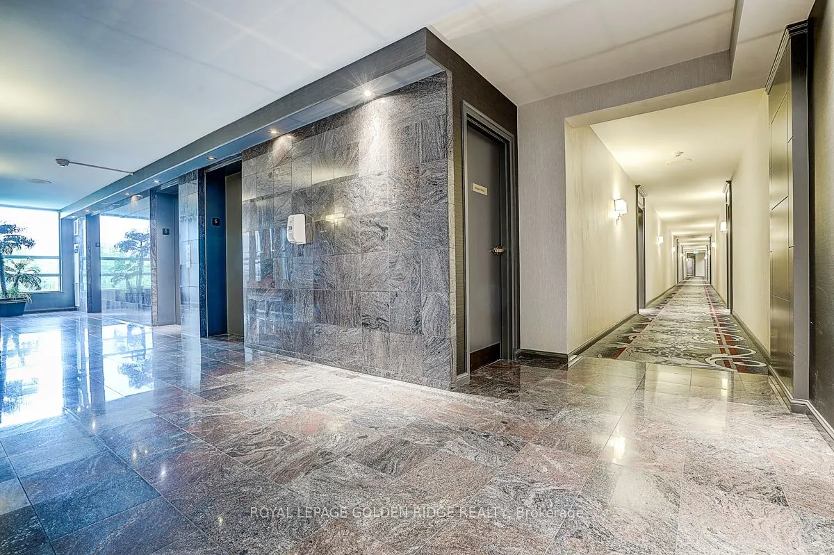 7905 Bayview Avenue, #604