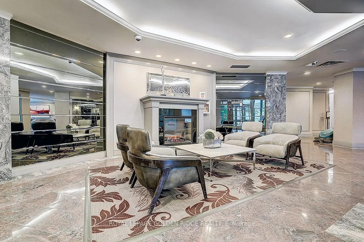 7905 Bayview Avenue, #604