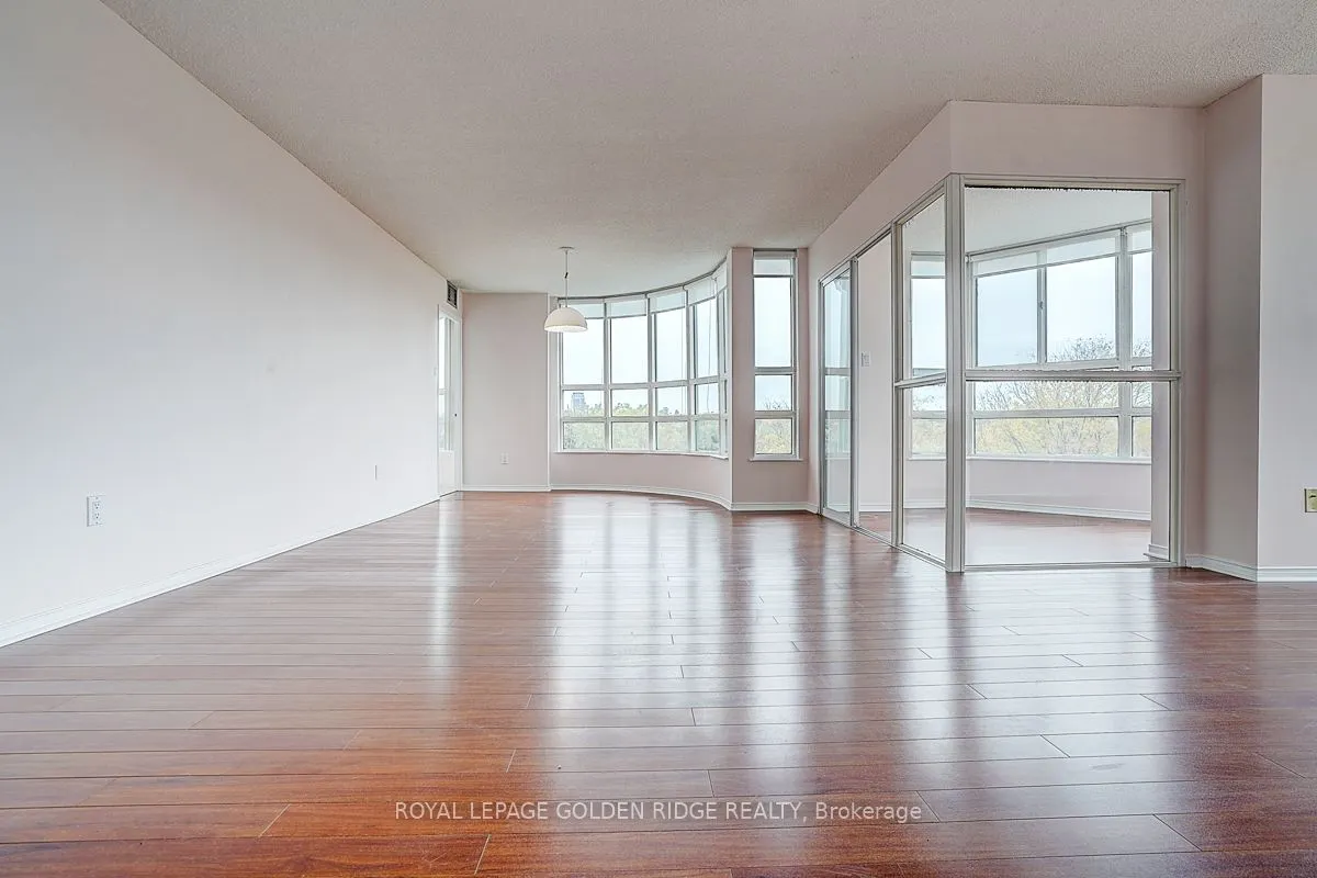 7905 Bayview Avenue, #604