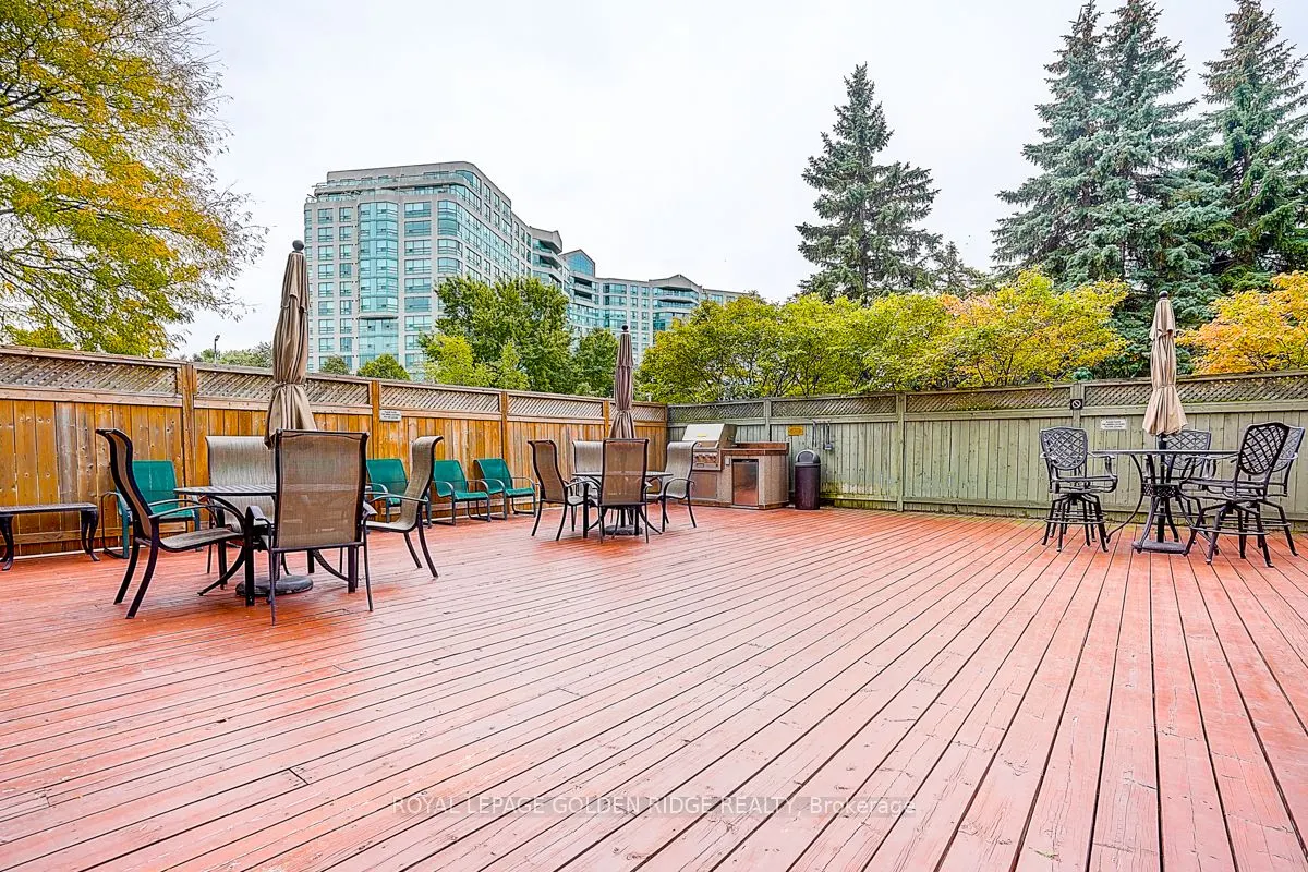 7905 Bayview Avenue, #604