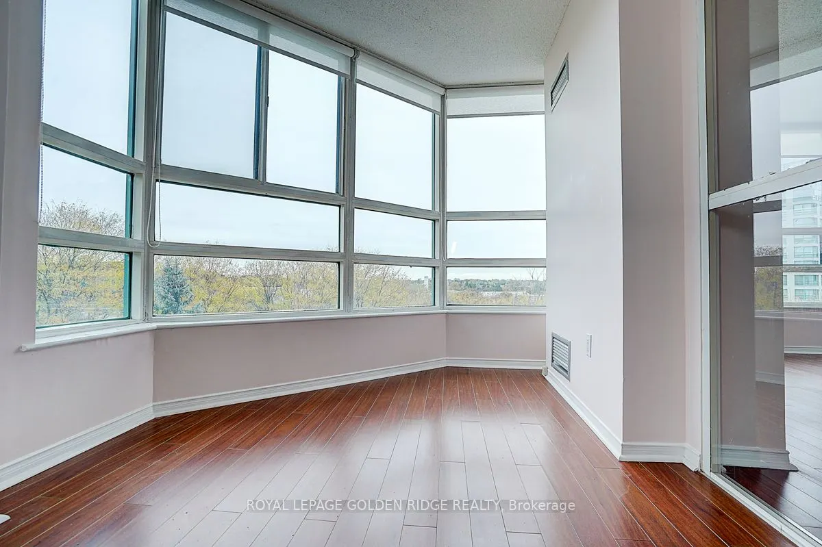 7905 Bayview Avenue, #604