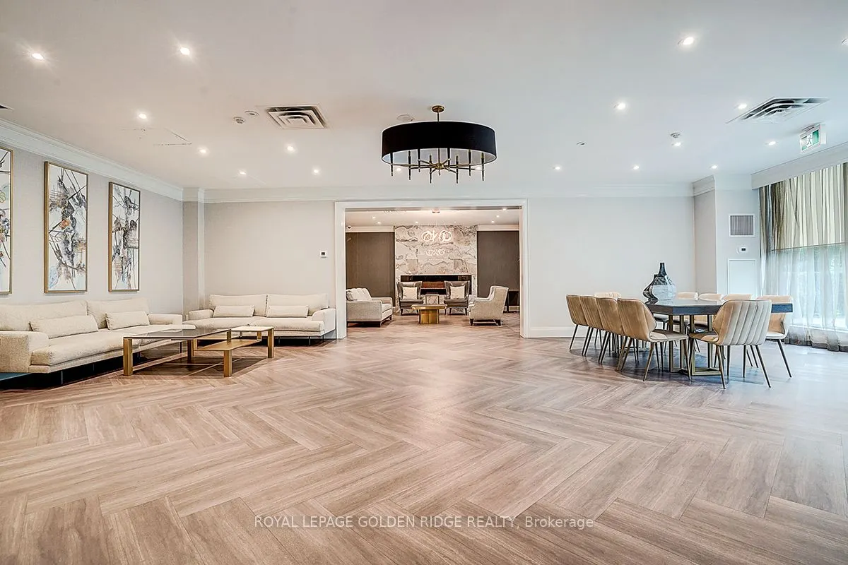 7905 Bayview Avenue, #604