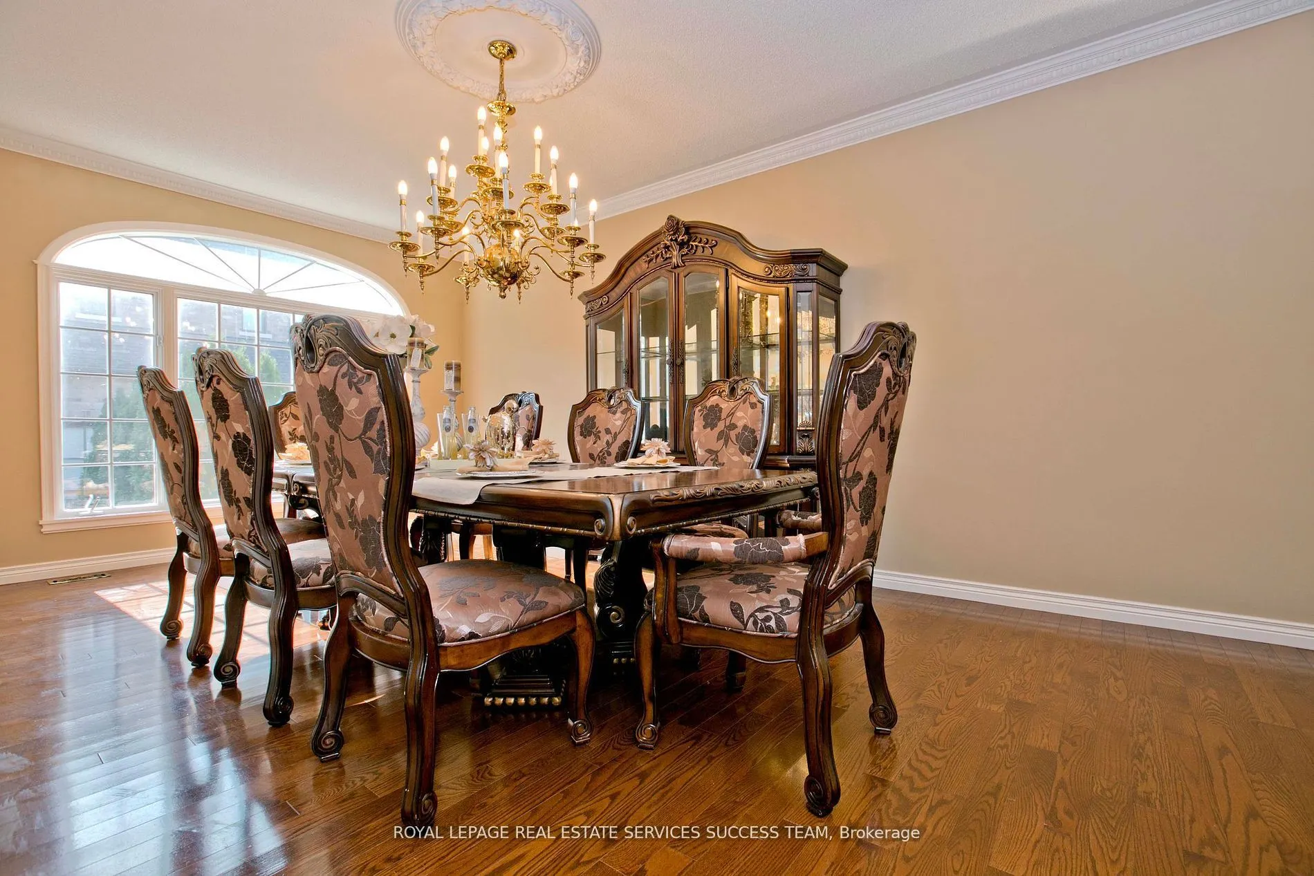 37 Heatherwood Crescent