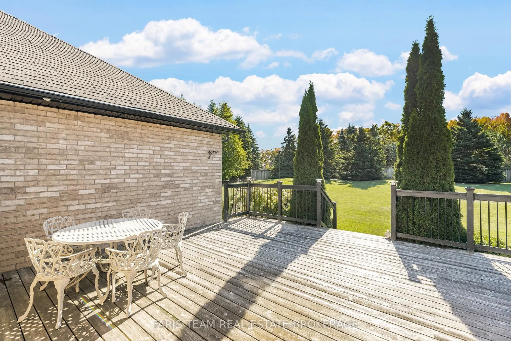 39 Vanderpost Crescent