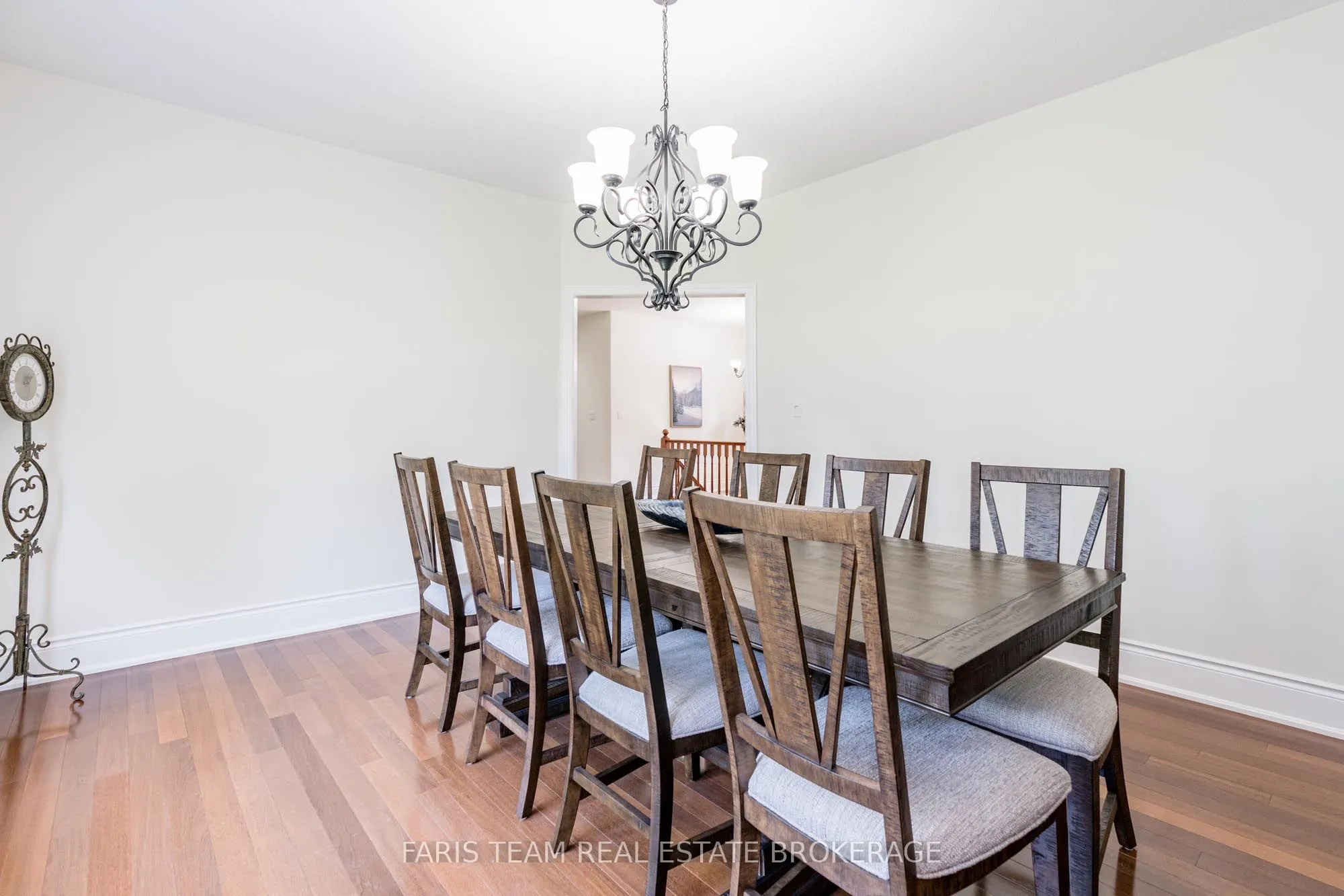 39 Vanderpost Crescent