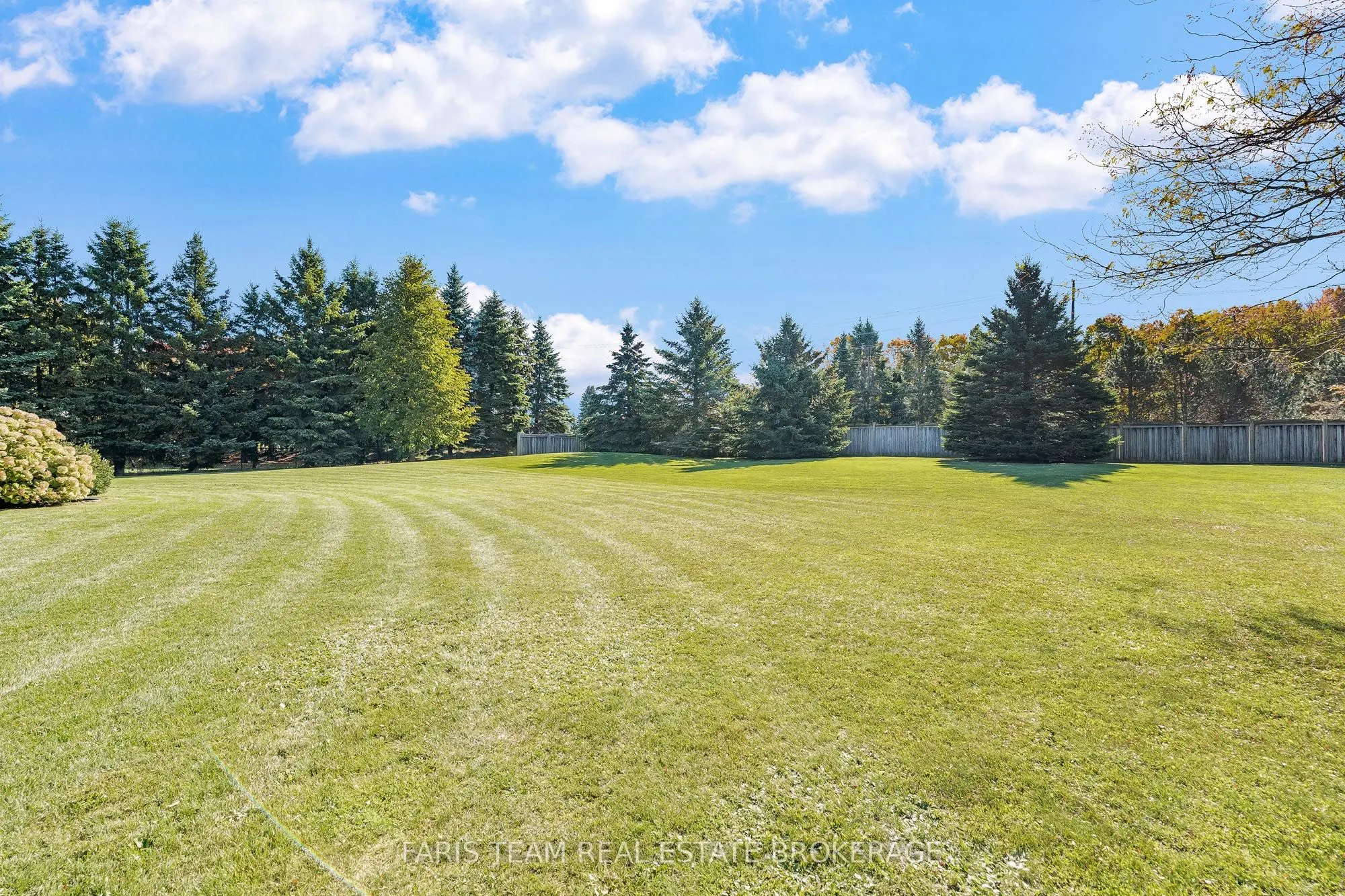 39 Vanderpost Crescent