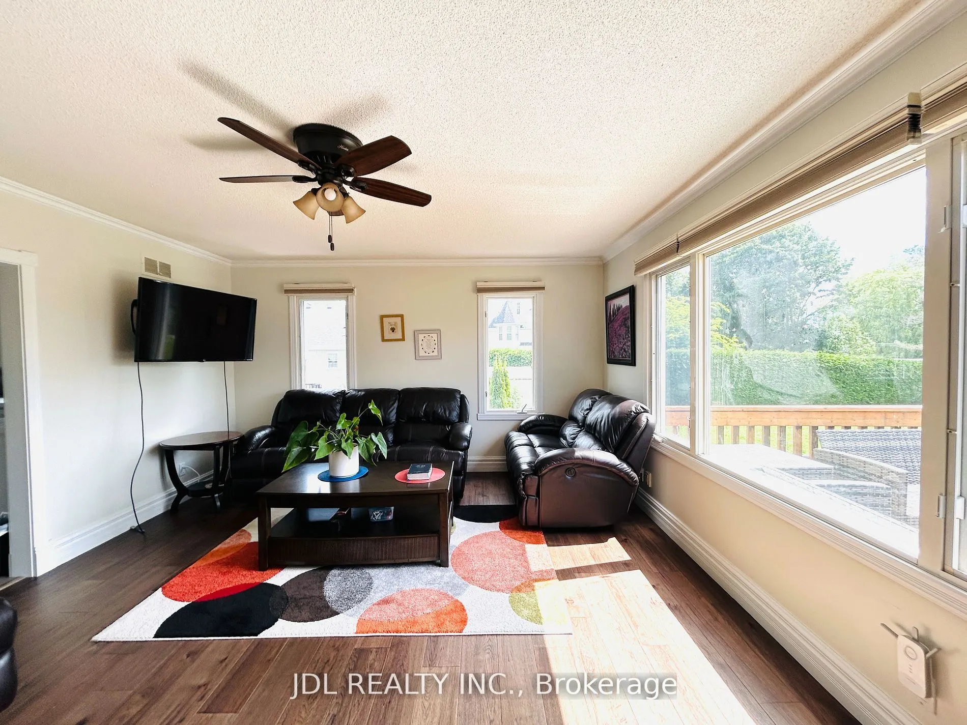 11 Red Robin Road, #Upper