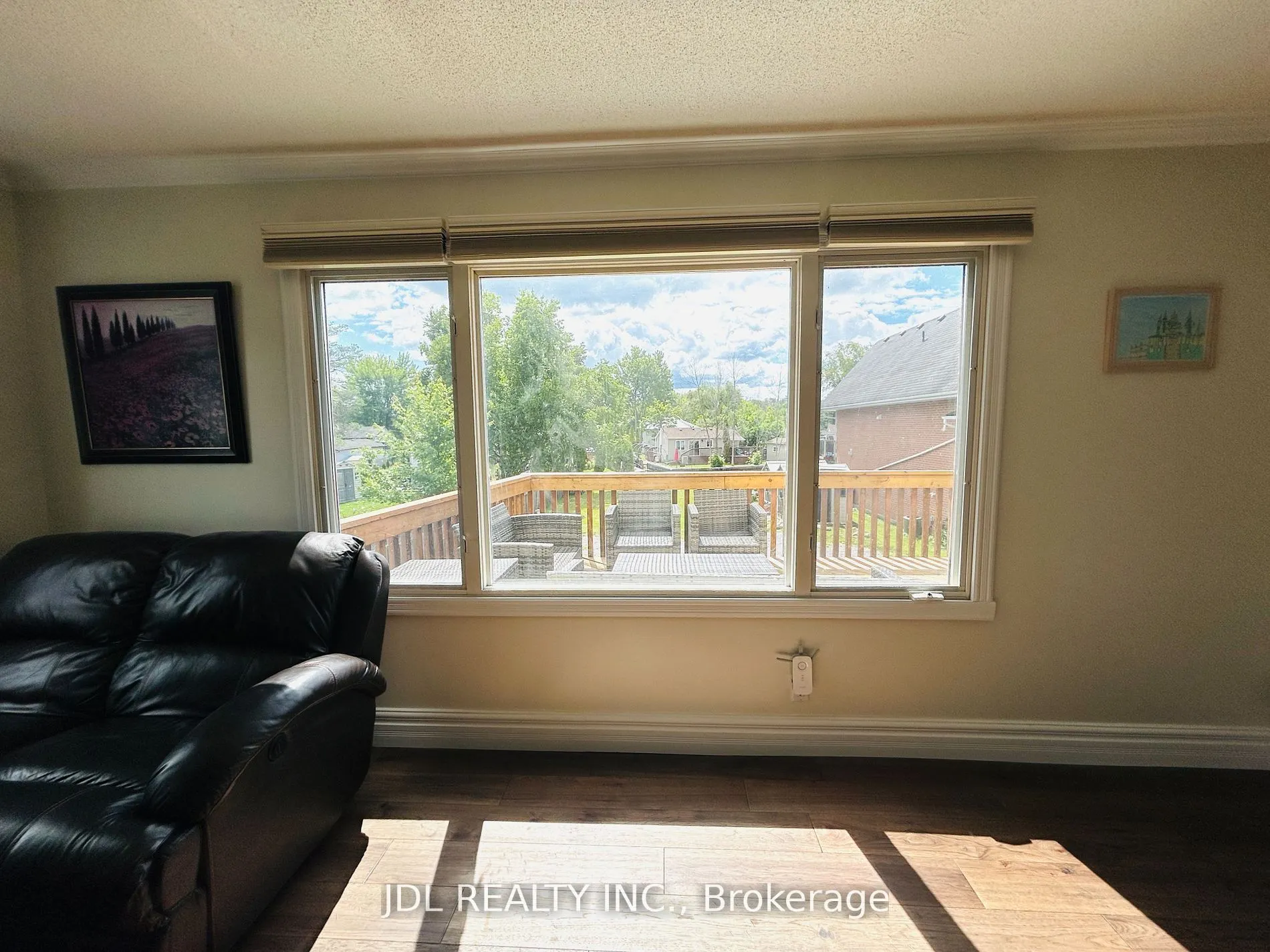 11 Red Robin Road, #Upper