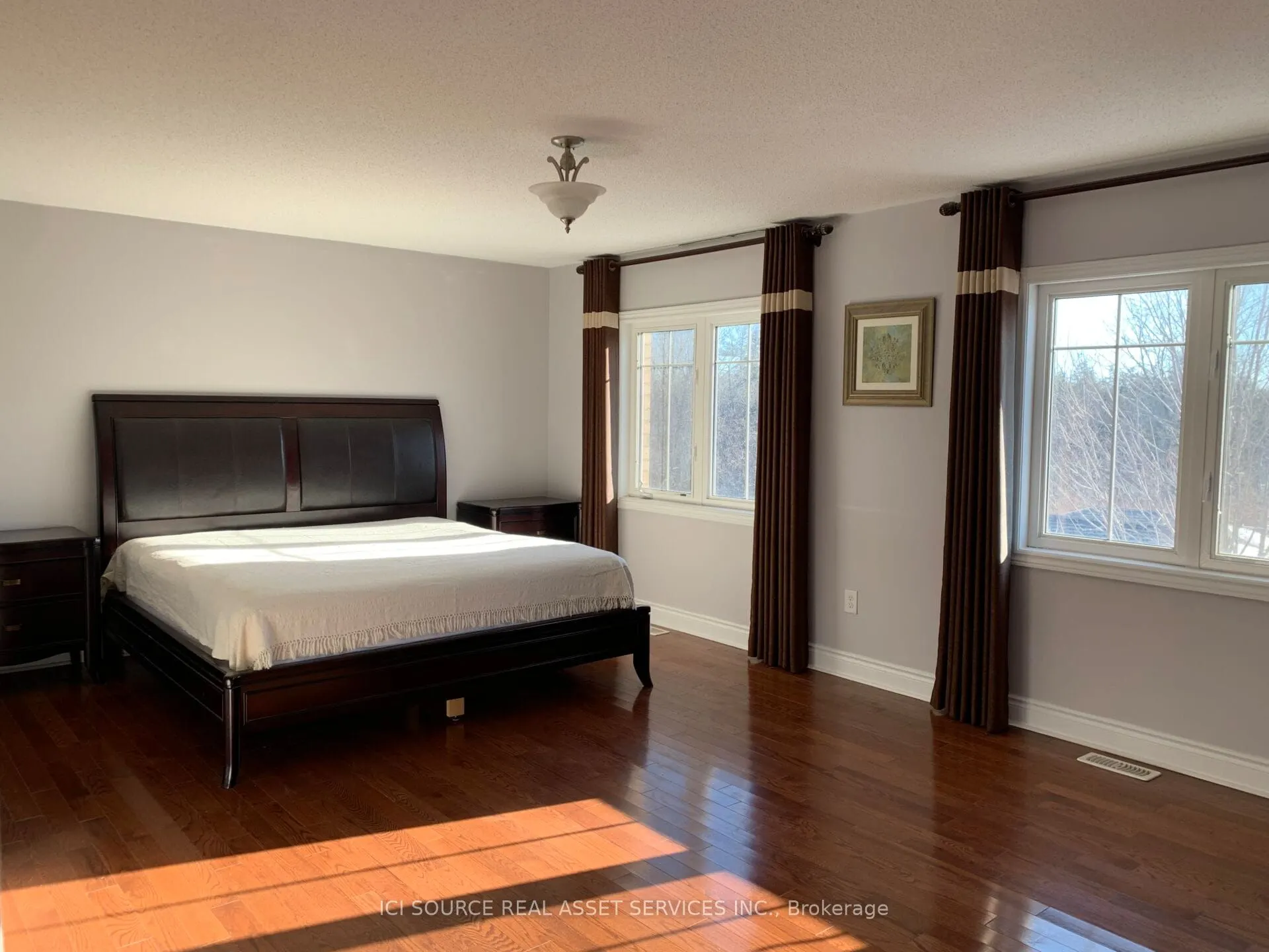 228 Vanda Drive