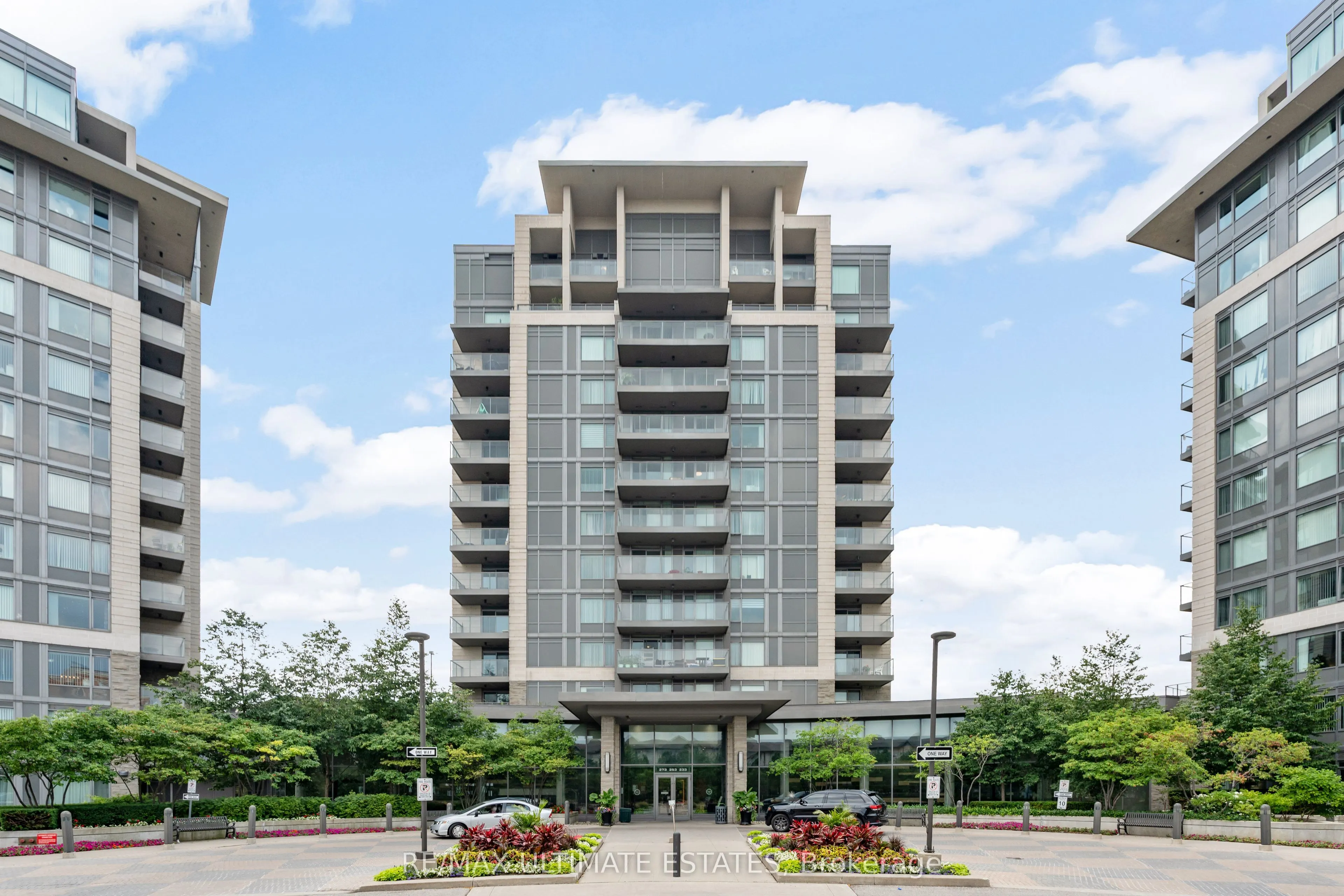 233 South Park Road, #1211