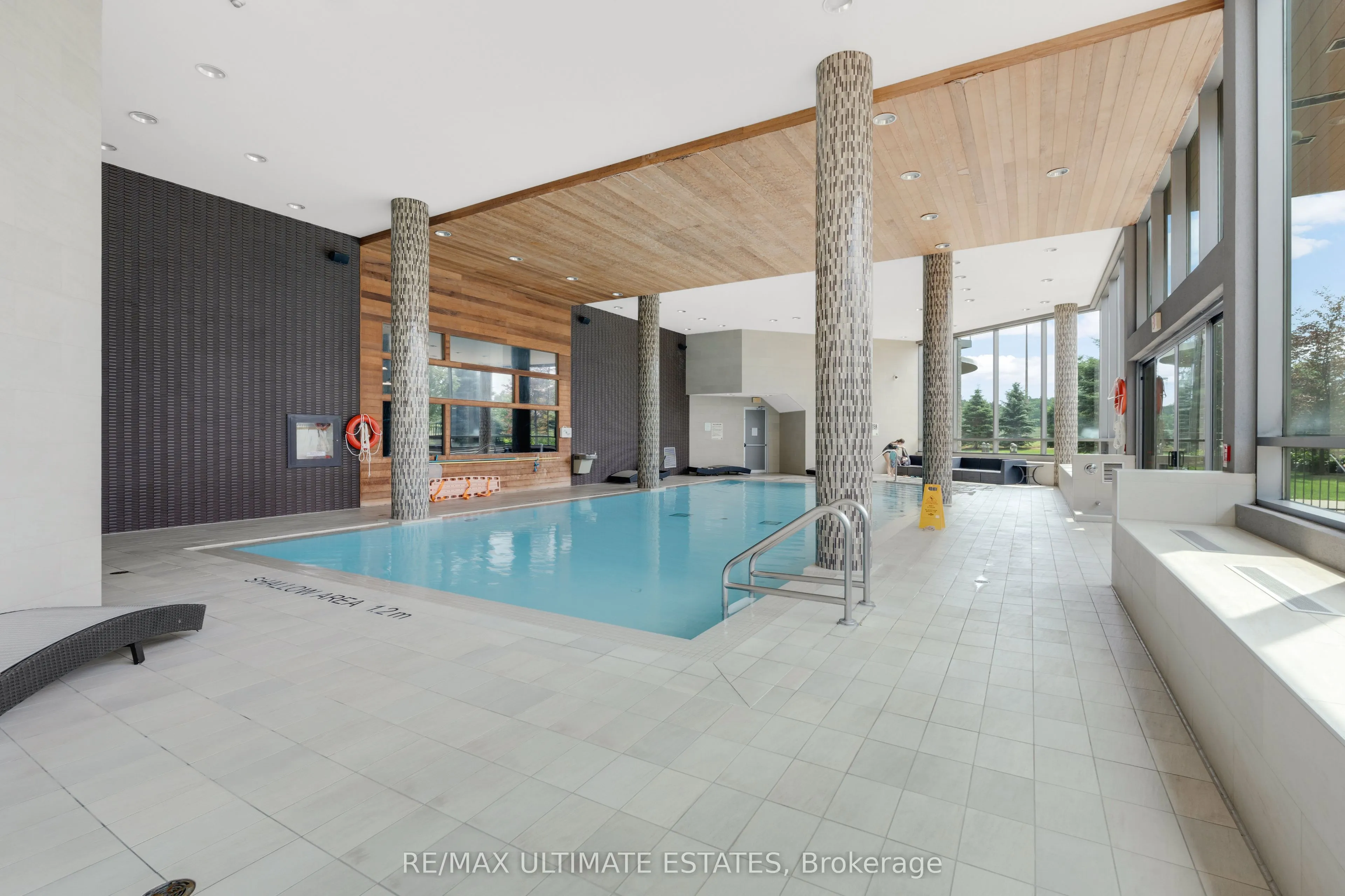 233 South Park Road, #1211