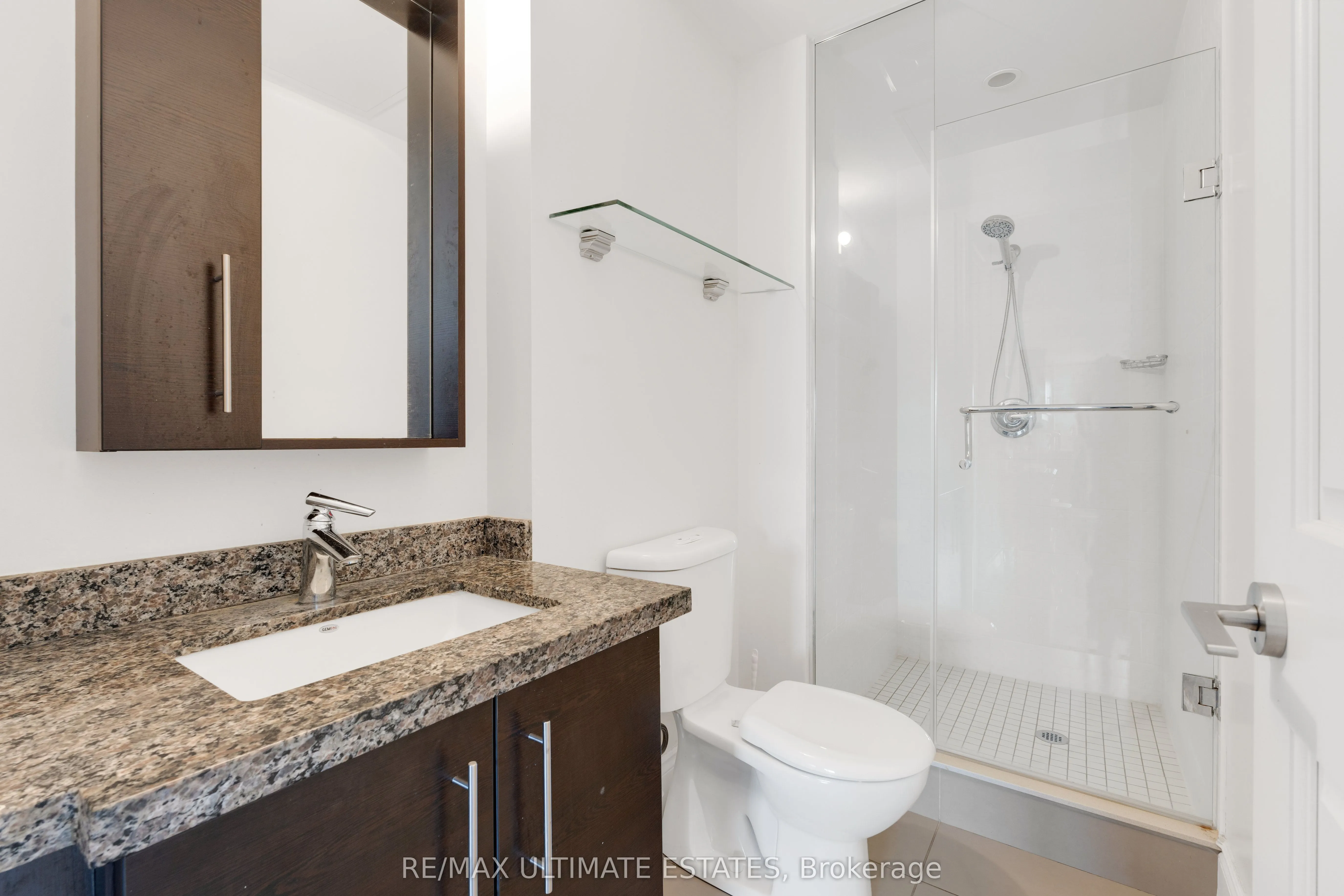 233 South Park Road, #1211