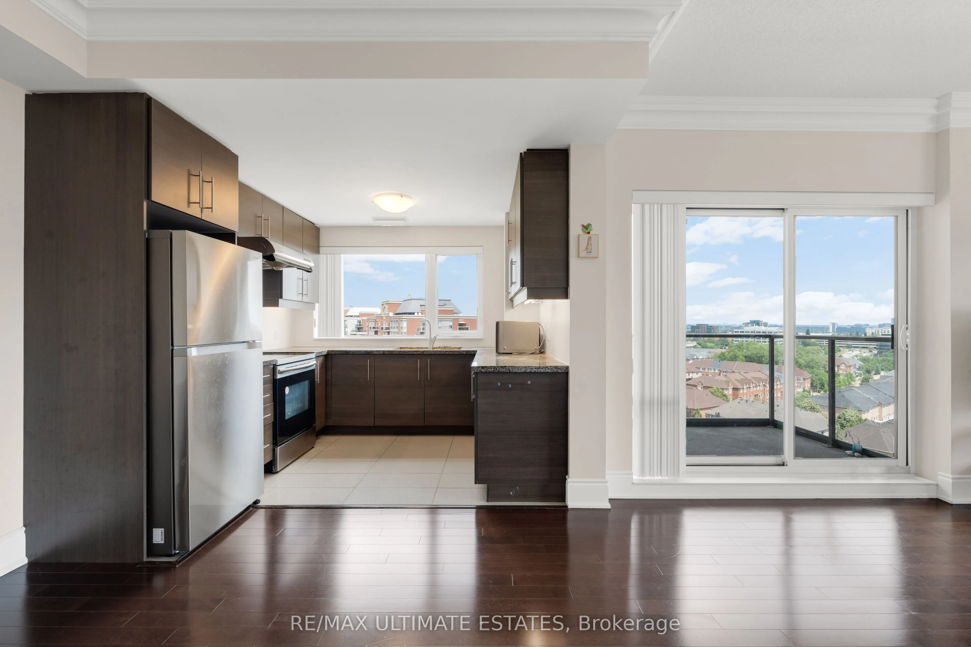 233 South Park Road, #1211