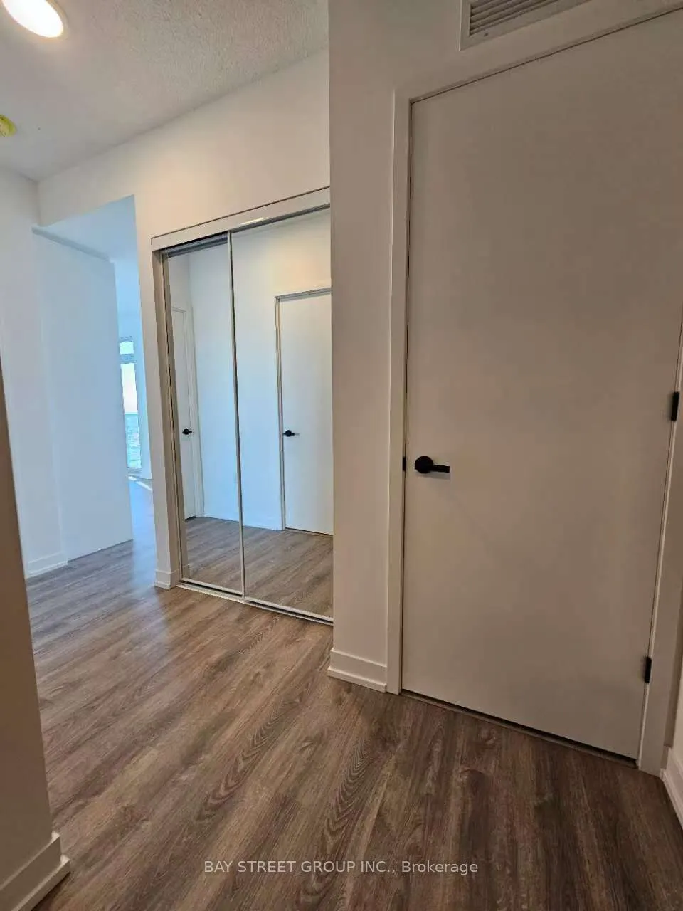 28 Interchange Way, #2502