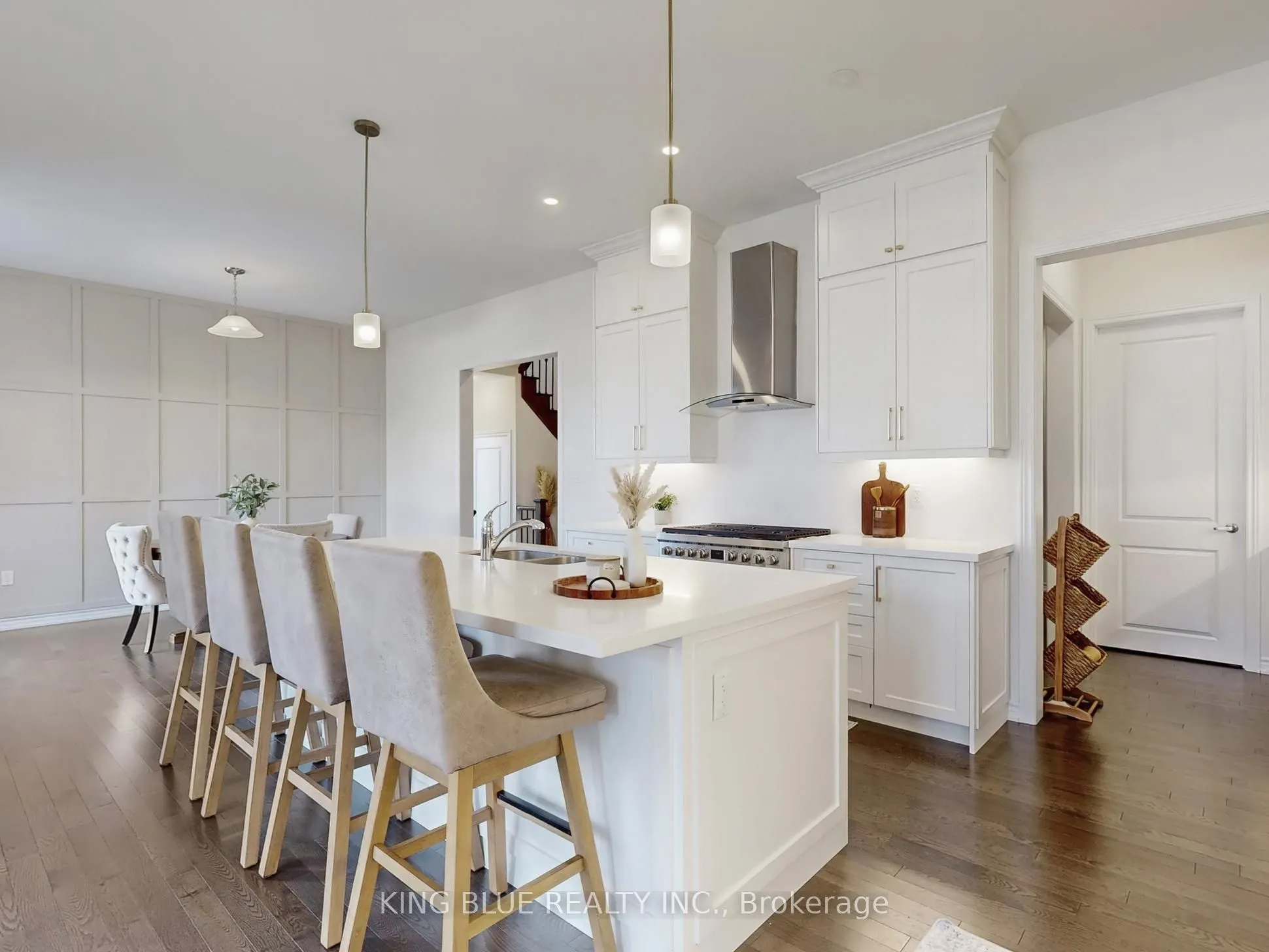 47 Deepwood Crescent