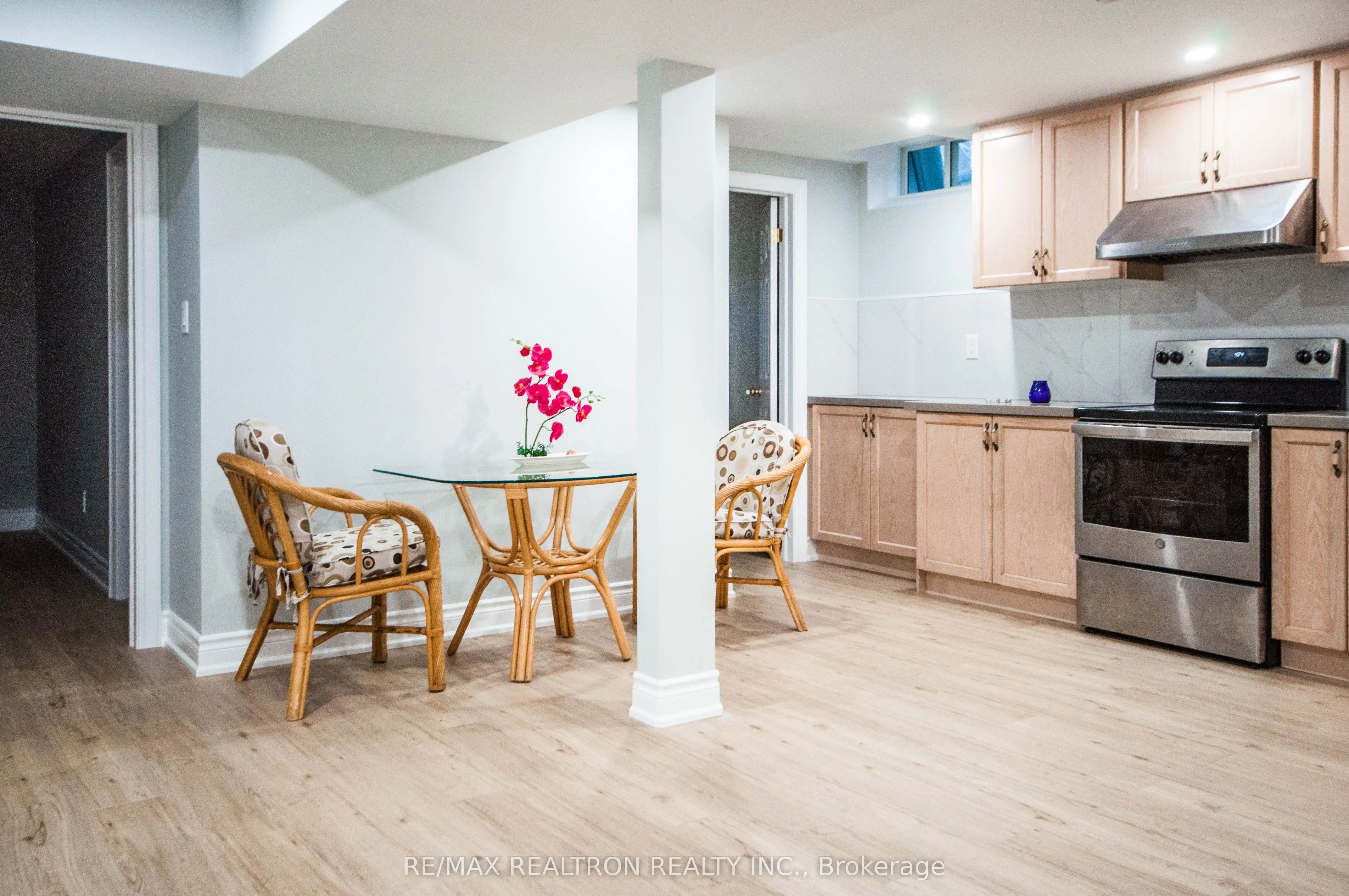 87 Garham Crescent