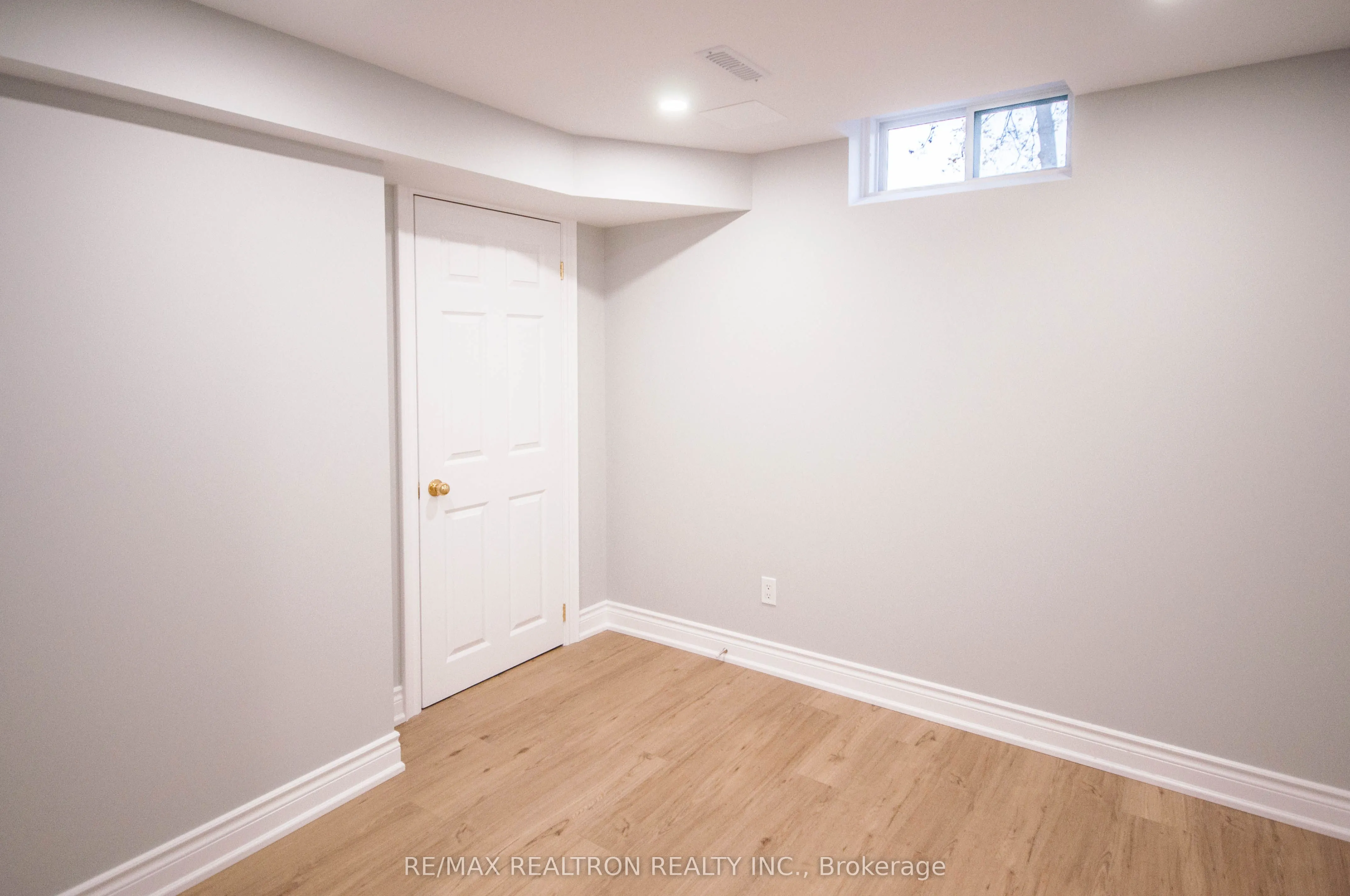 87 Garham Crescent