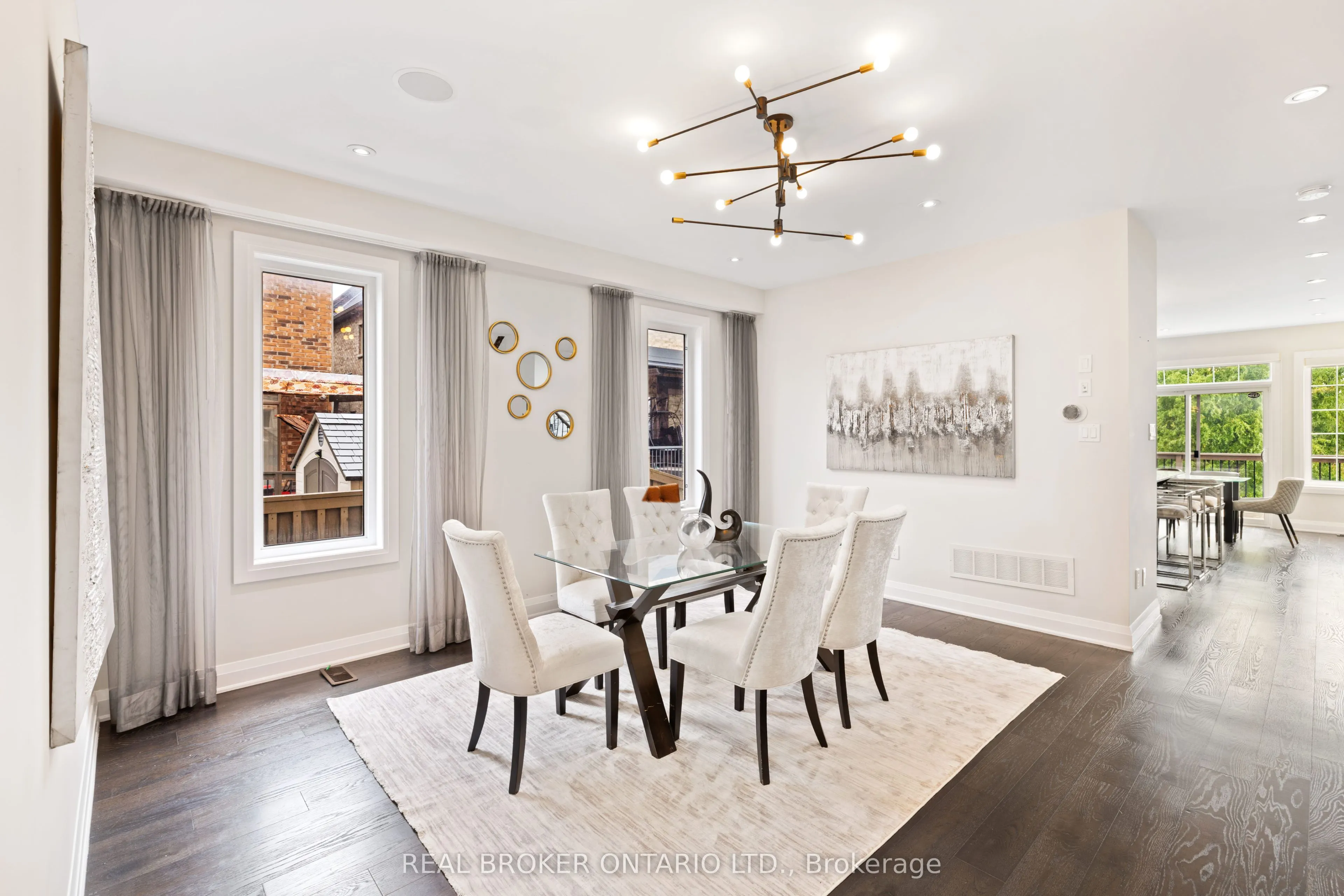 41 Pelee Avenue