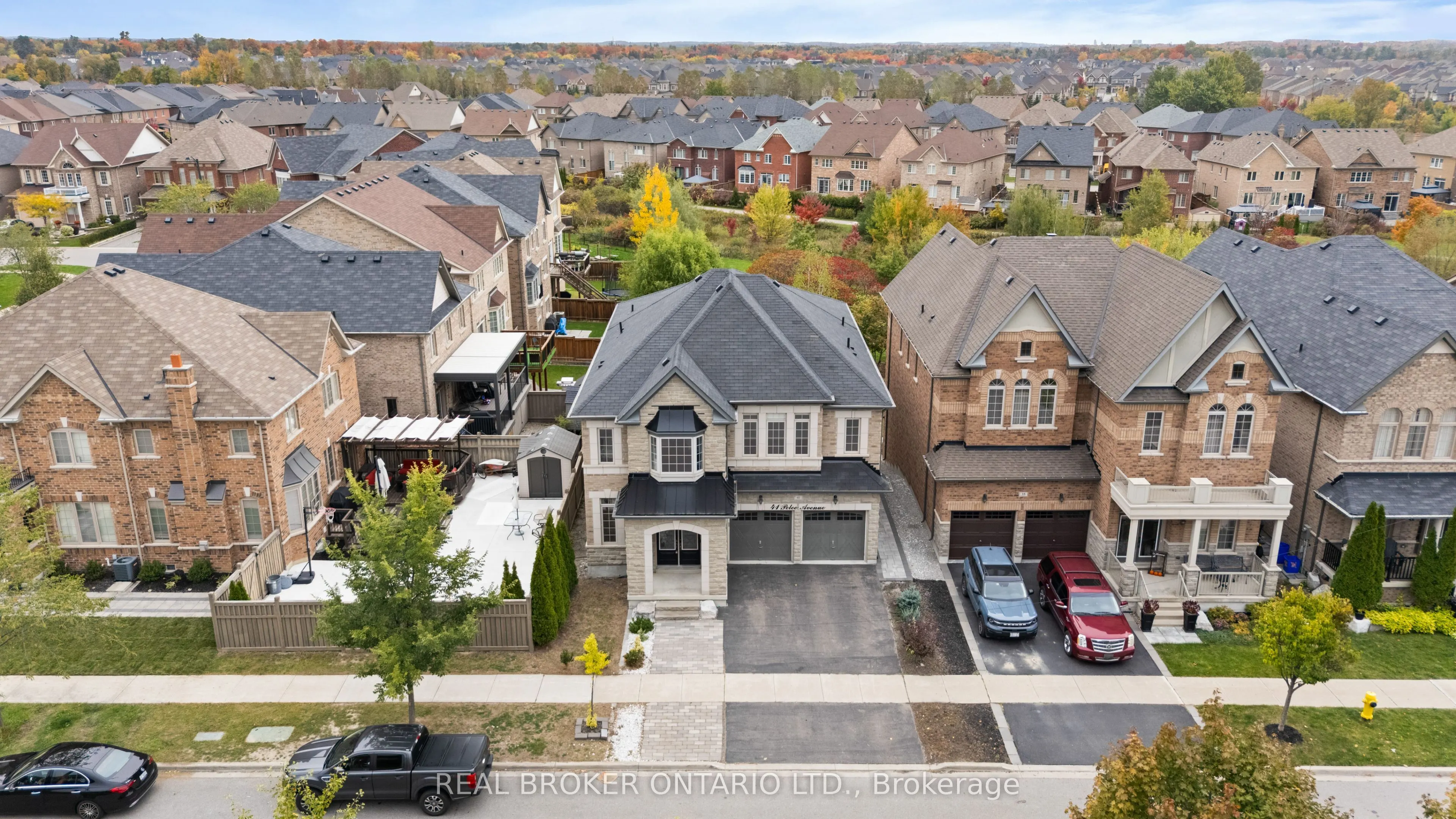 41 Pelee Avenue