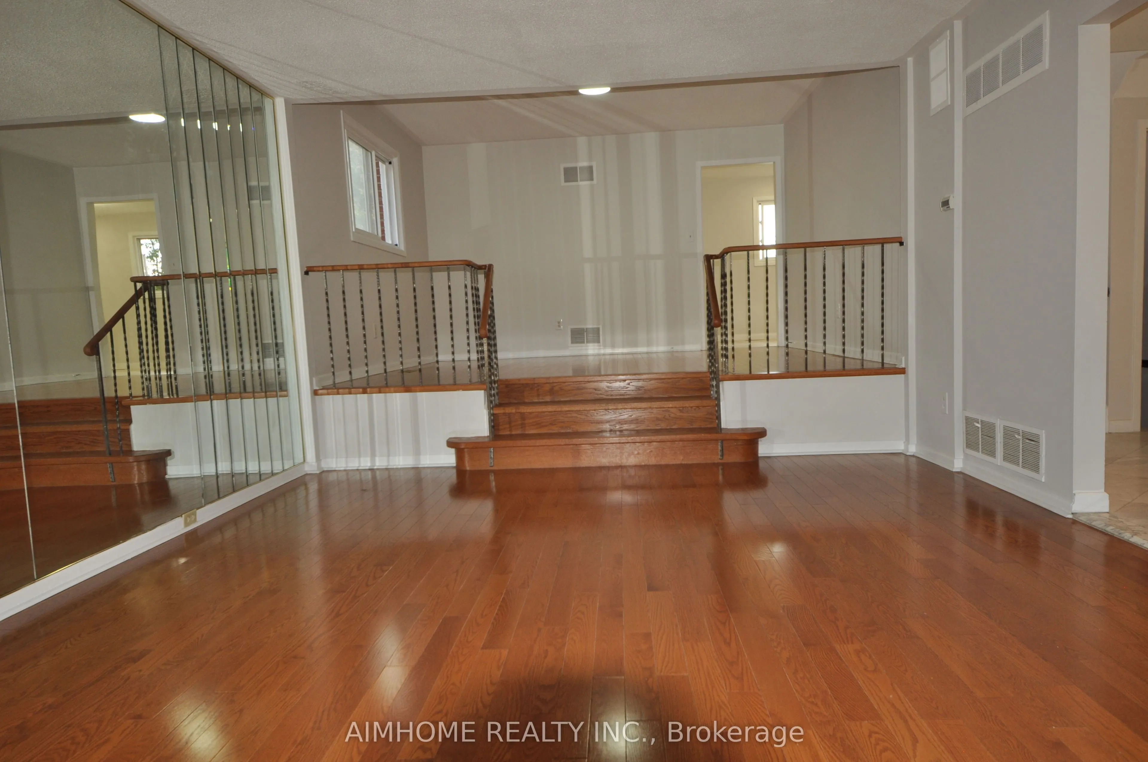 36 Flowervale Road