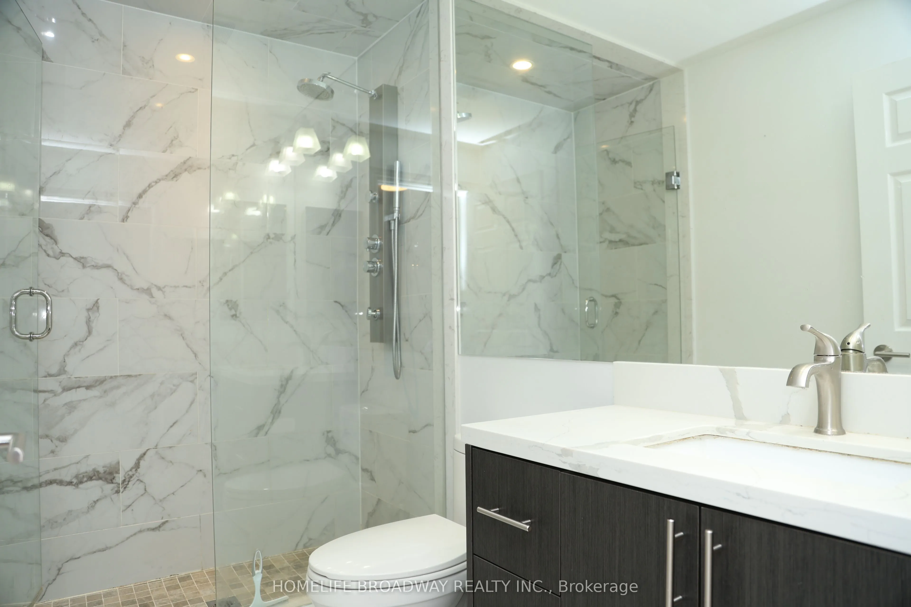 23 Cox Boulevard, #180