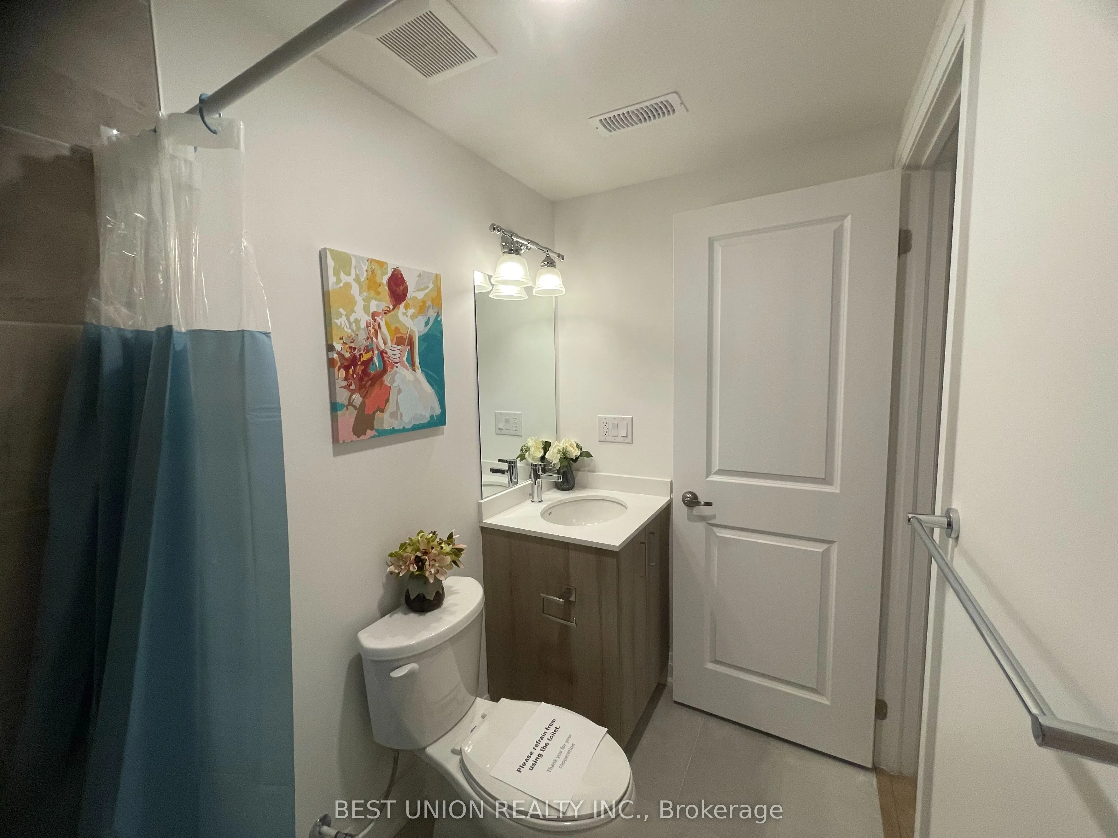 17 Persica Street, #Lower