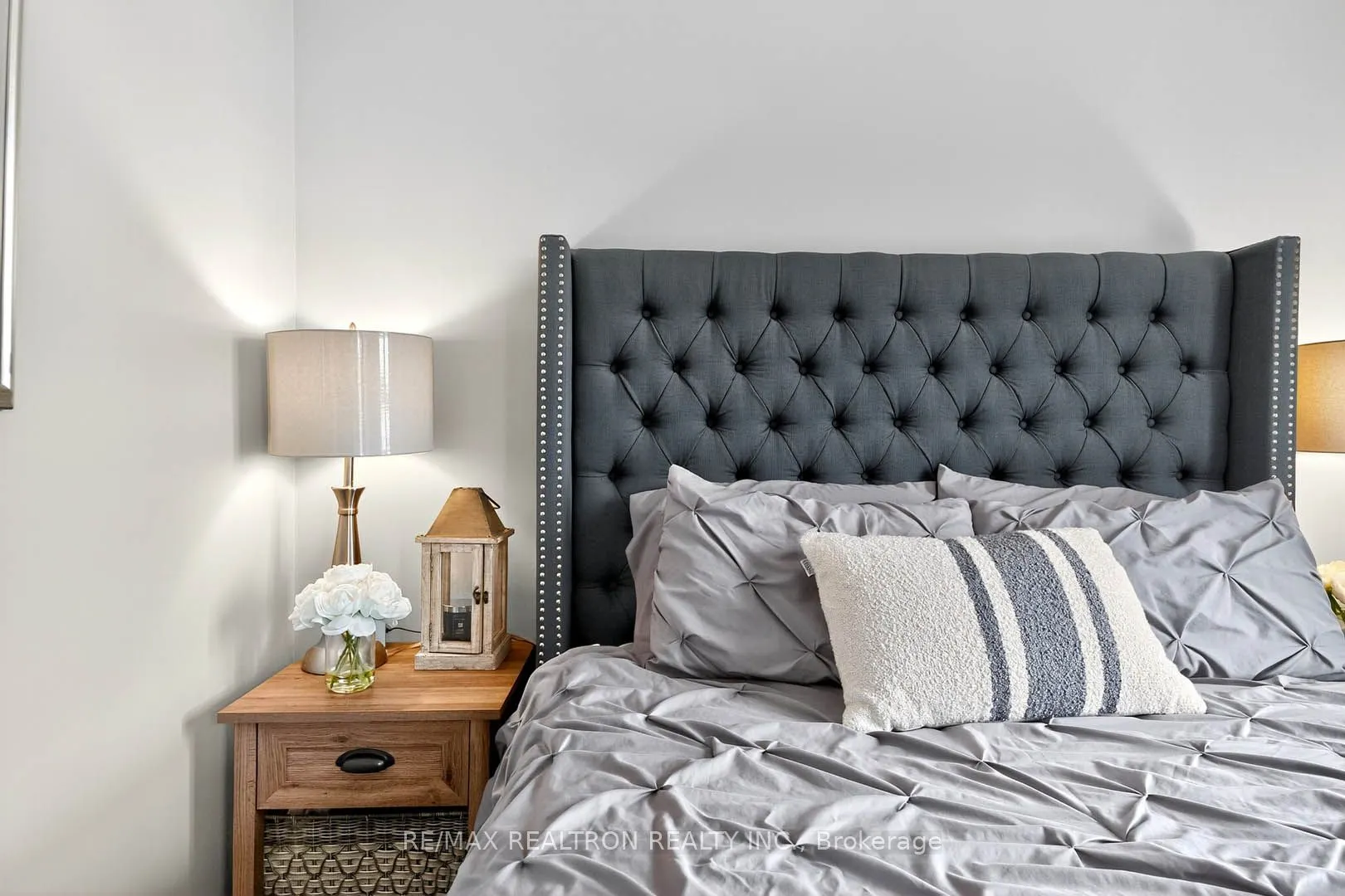 11611 YONGE Street, #525