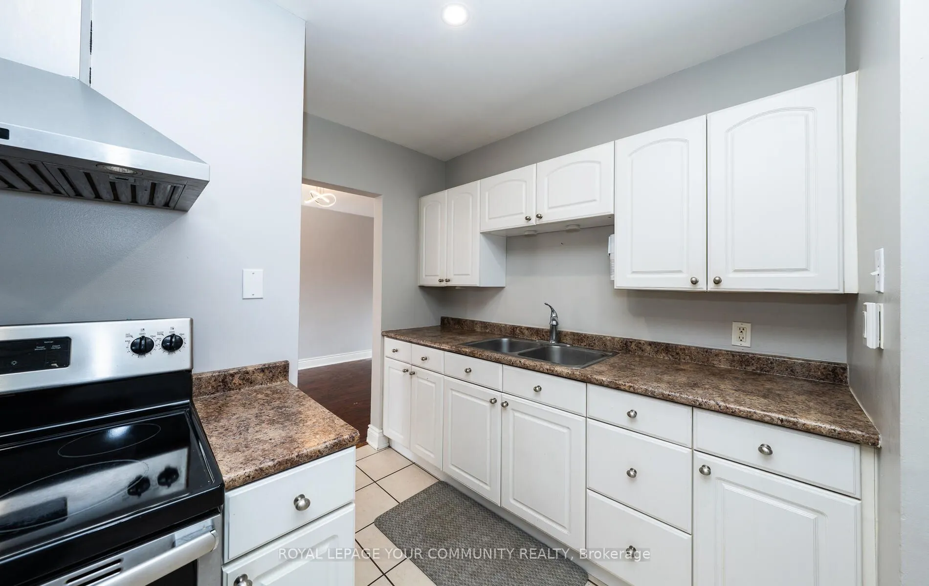 53 Newbury Drive, #Upper