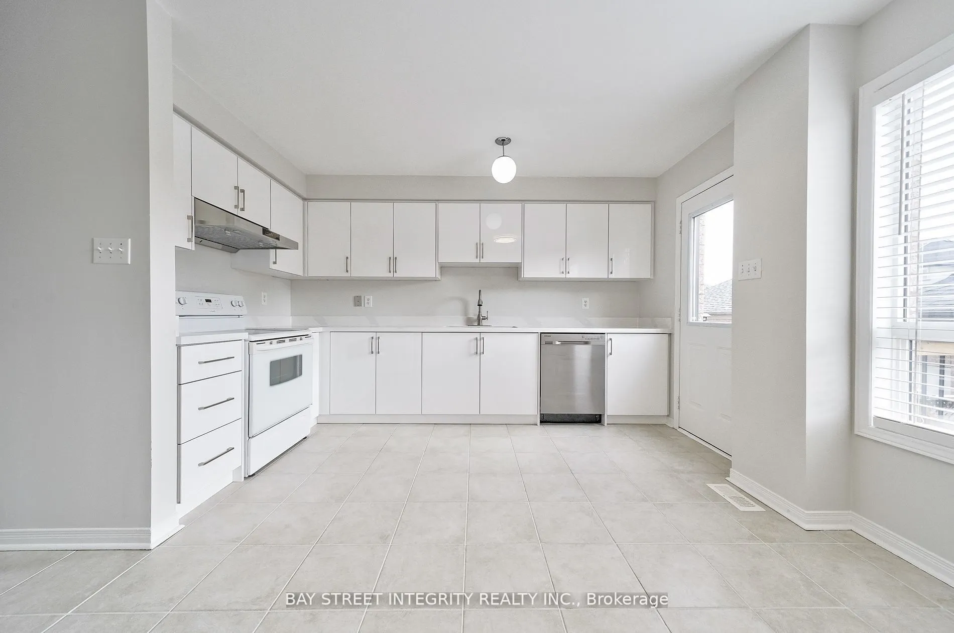 75 Selkirk Drive