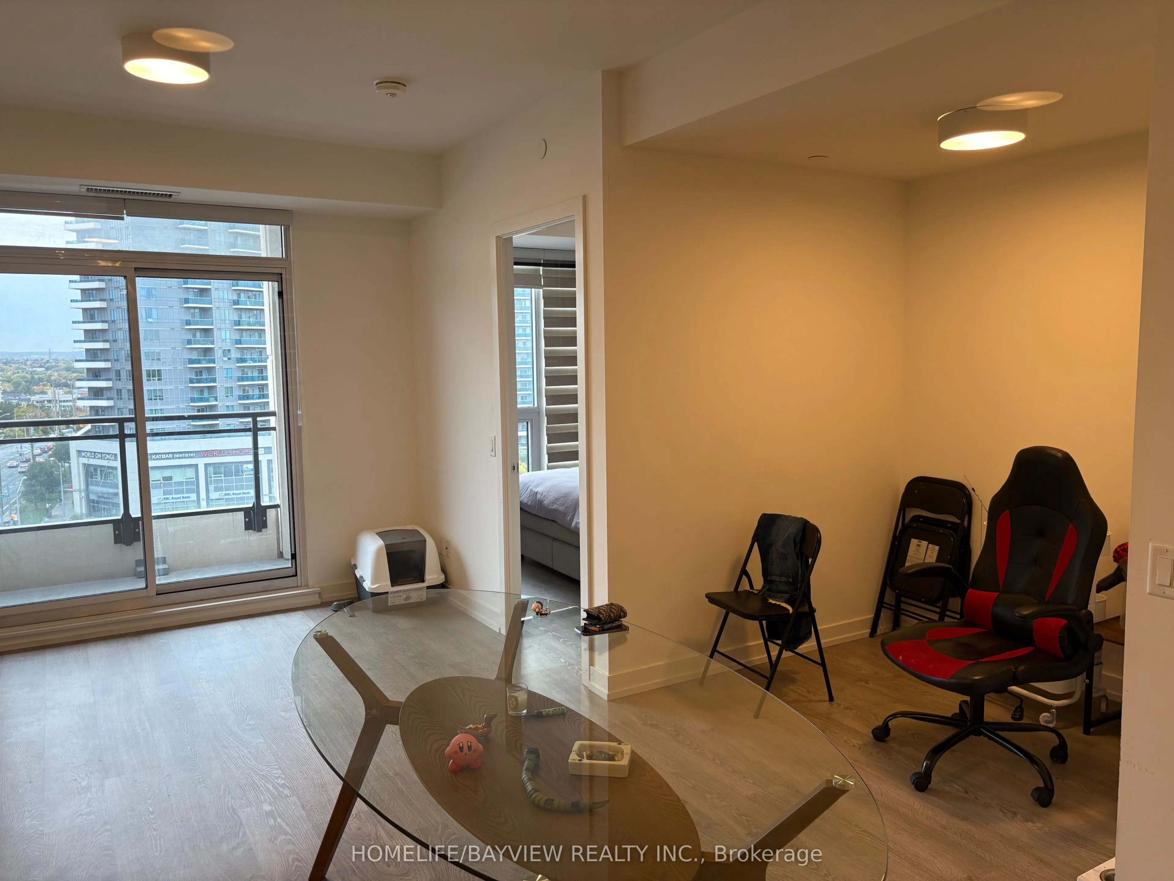 1 grandview Avenue, #805