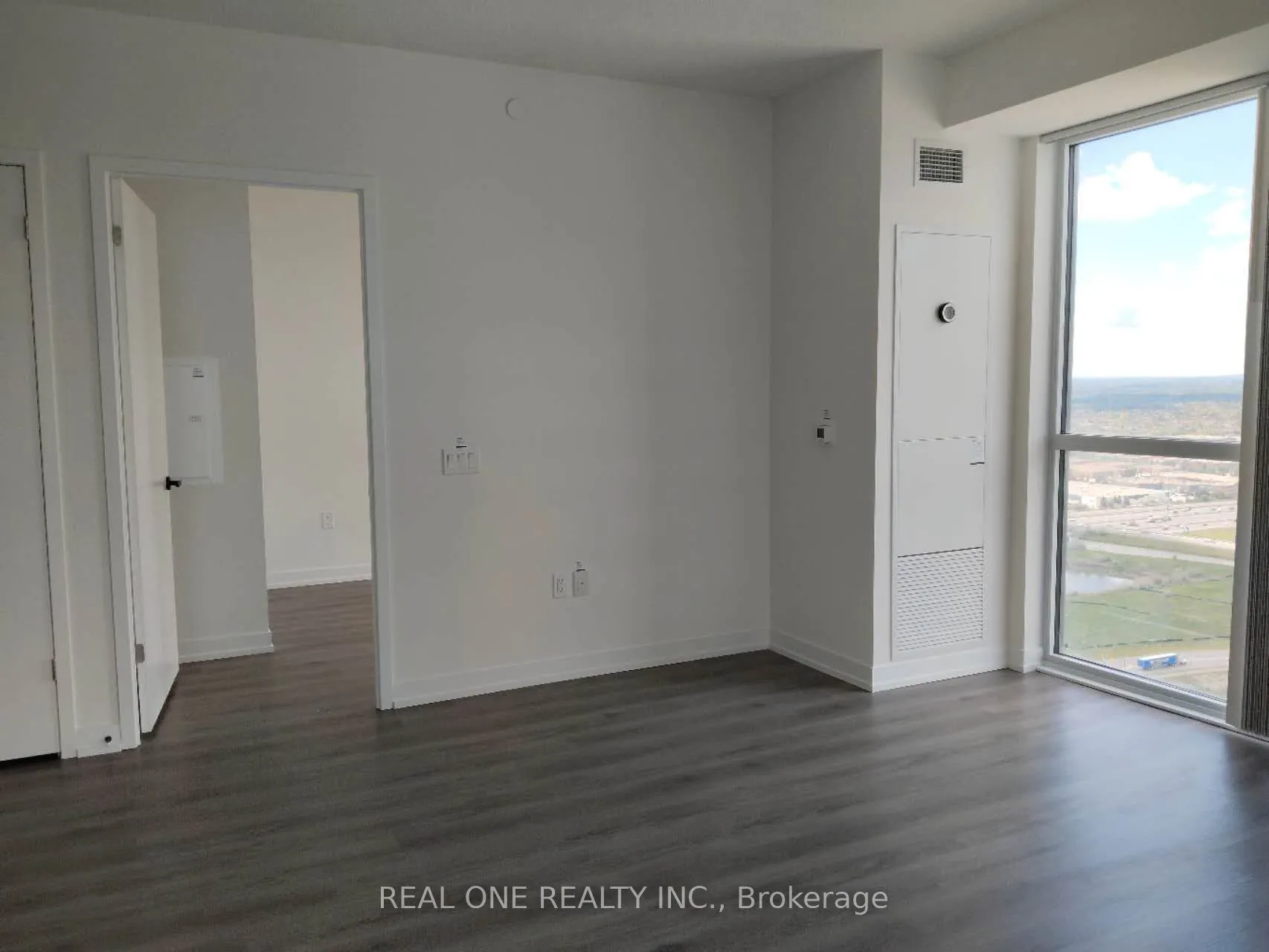 225 Commerce Street, #3912