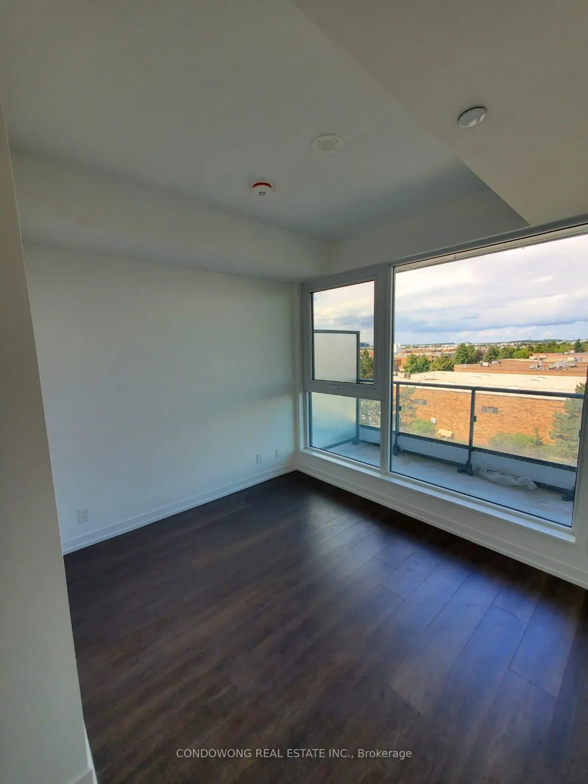 898 Portage Parkway, #507